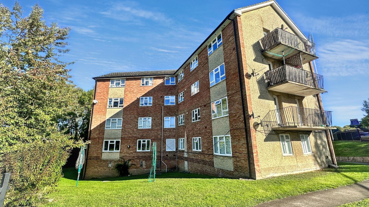 Hunters Hill, Reading photo 4