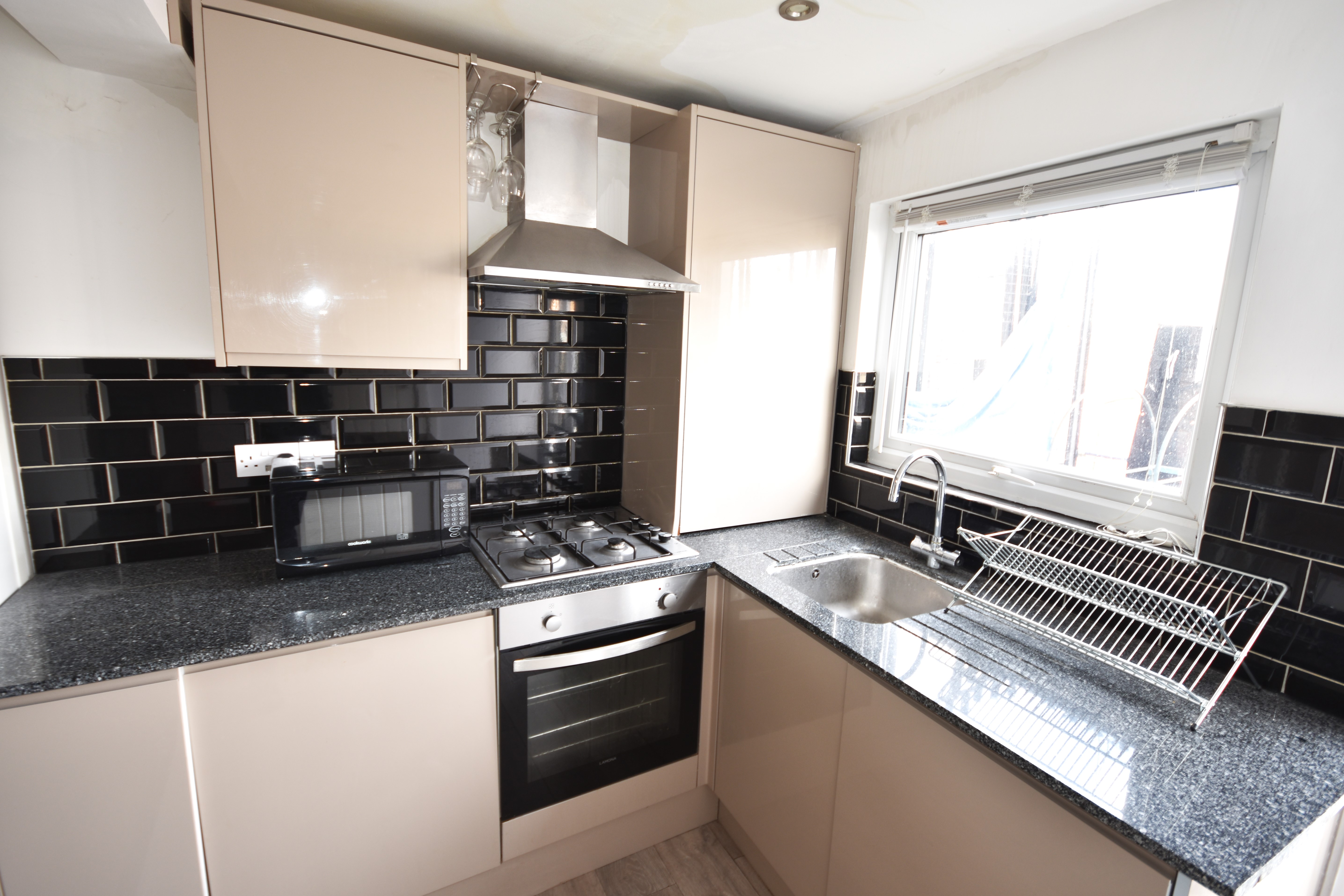 205B, Whitechapel Road, London photo 5