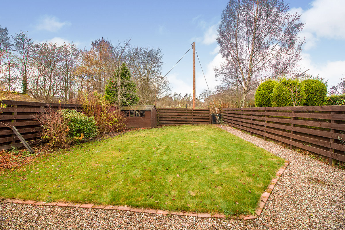 Photos of Muiredge, Errol, Perth, Perth And Kinross PH2 57106567 Zoopla