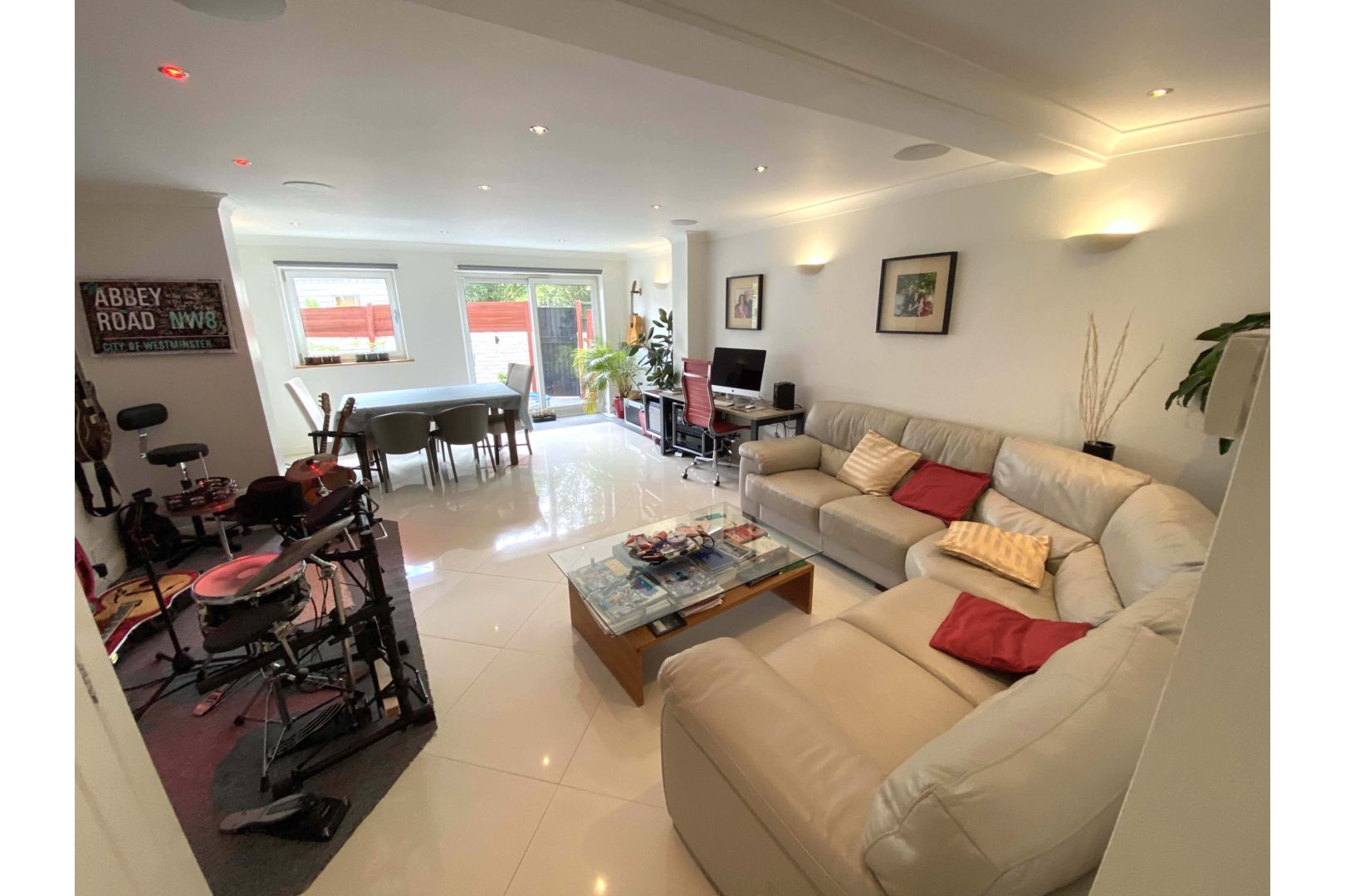 6 bedroom detached house for sale in Sevenoaks