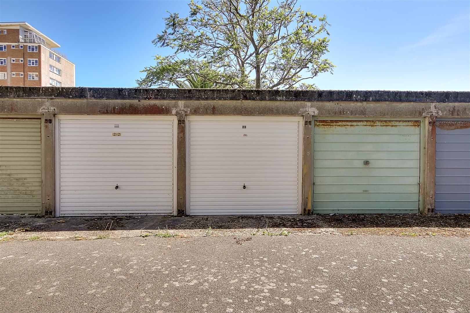 Garage 23, Dolphin Lodge, Grand Avenue, Worthing photo 4