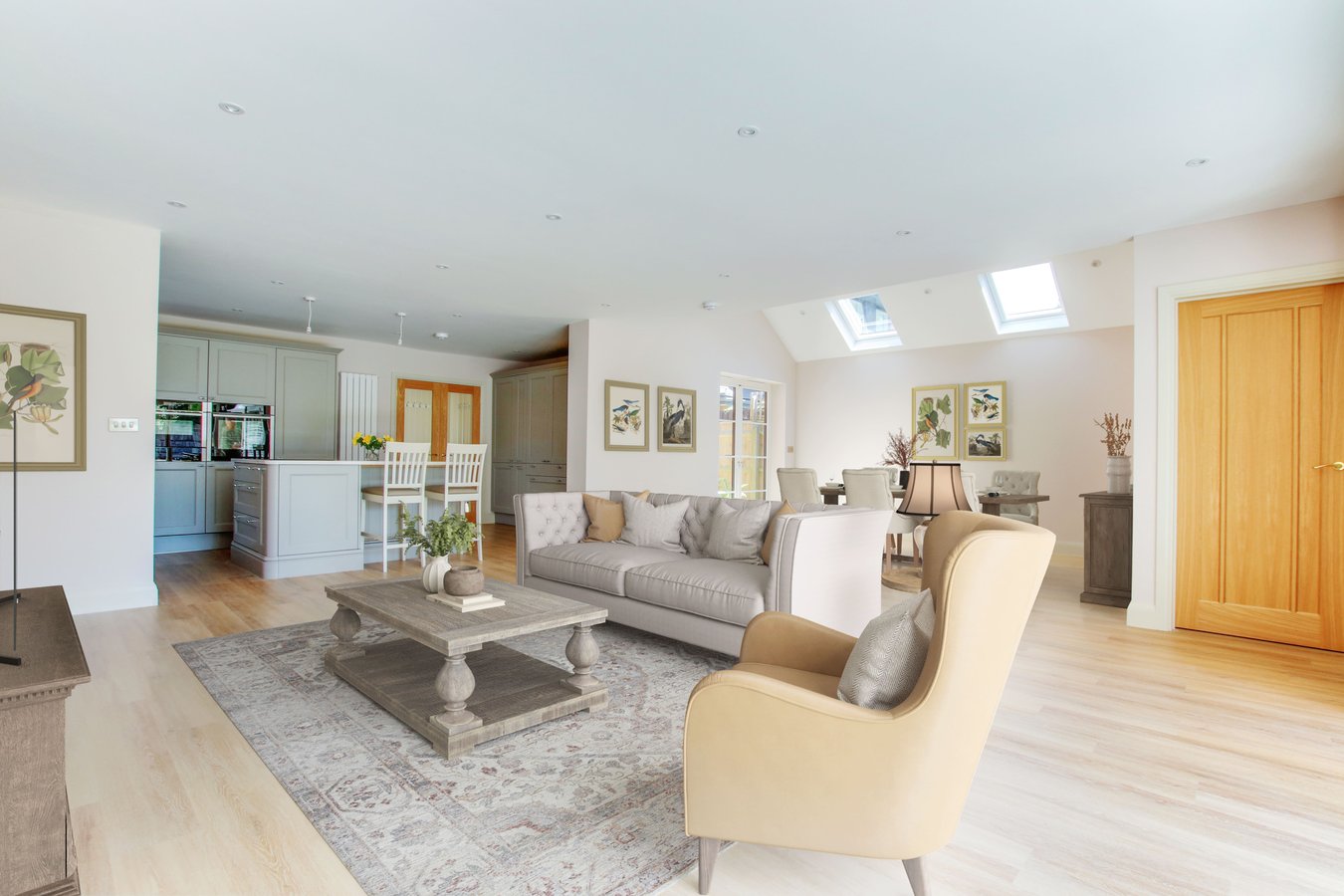 4 bedroom detached house for sale 0