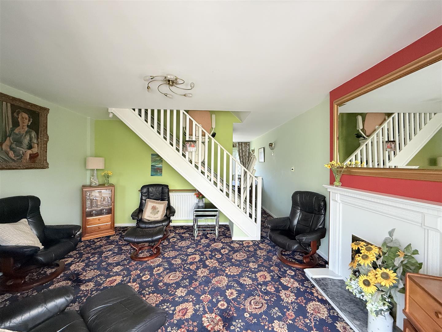 10, Smallshaw Fold, Ashton-Under-Lyne photo 3