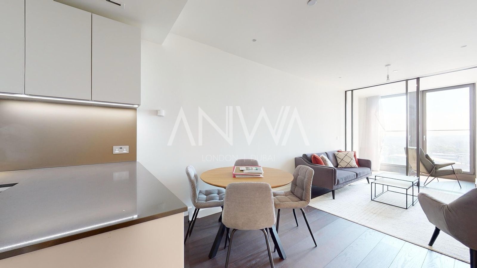 DTNE 2104, SW8 1SF, London photo 4