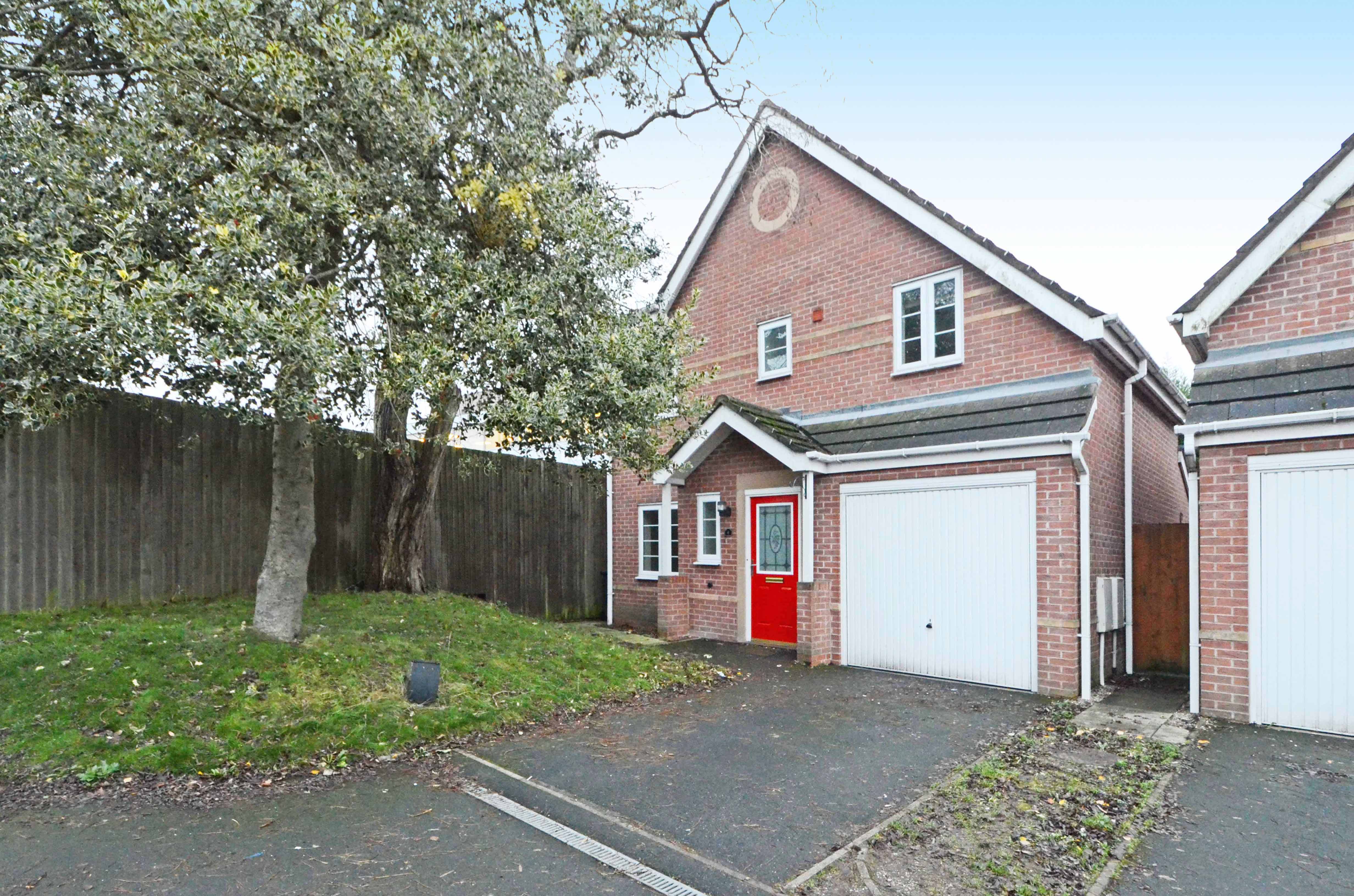 4, Forsyth Close, Stoke On Trent photo 2