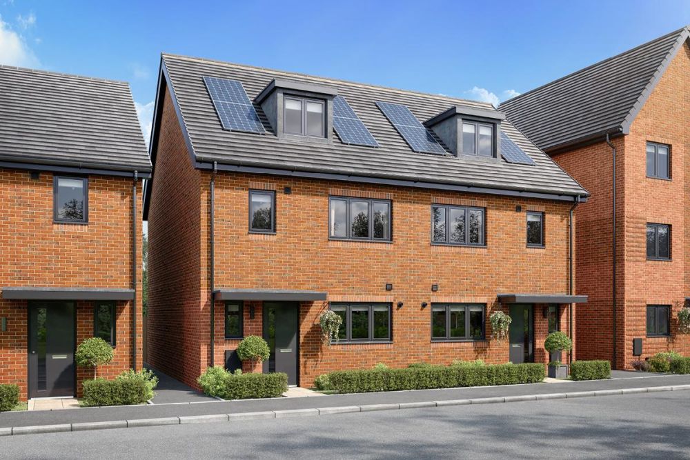 99, Budding Close, Fareham photo 2