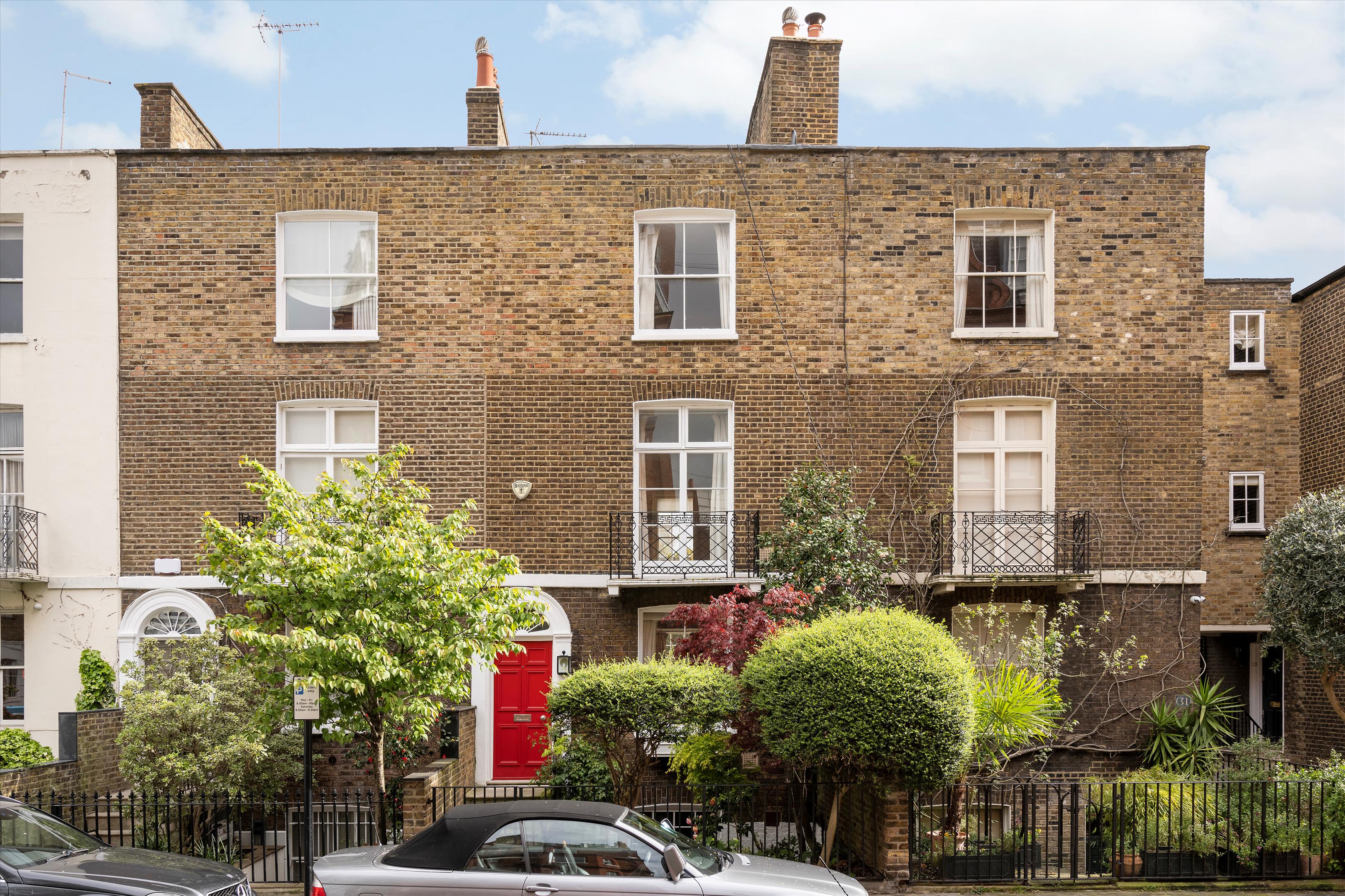 4 bedroom terraced house for sale 0