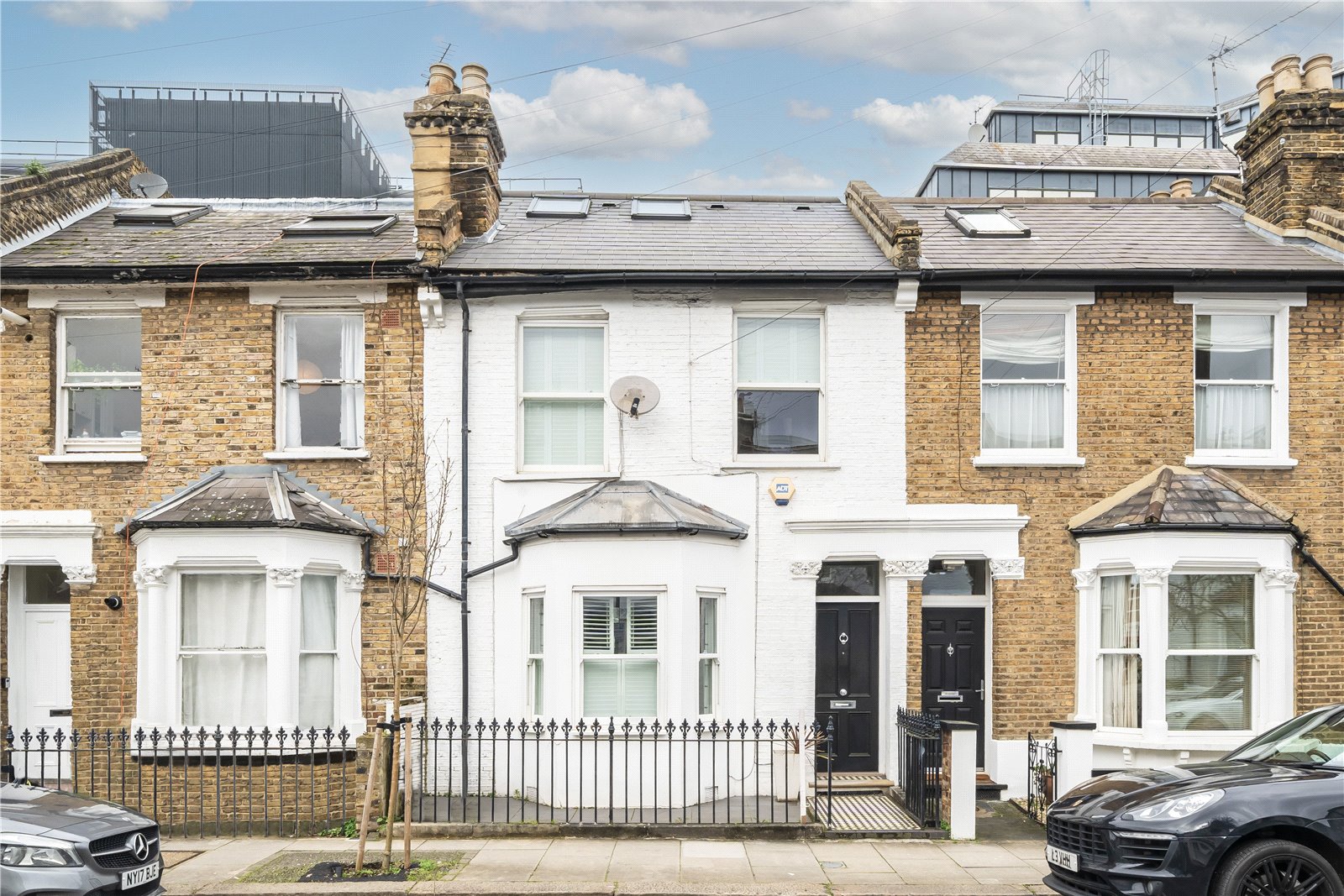 3 bedroom terraced house for sale 0