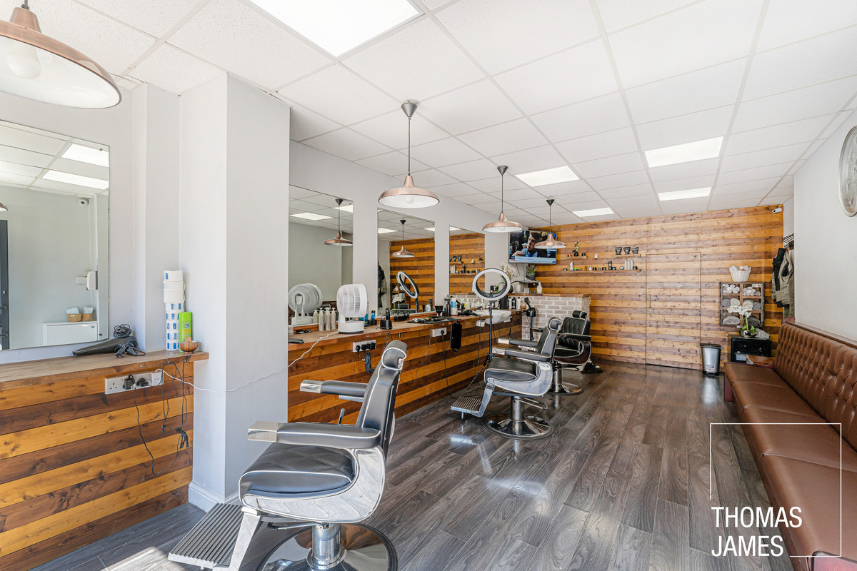 4 bedroom block of flats for sale 0