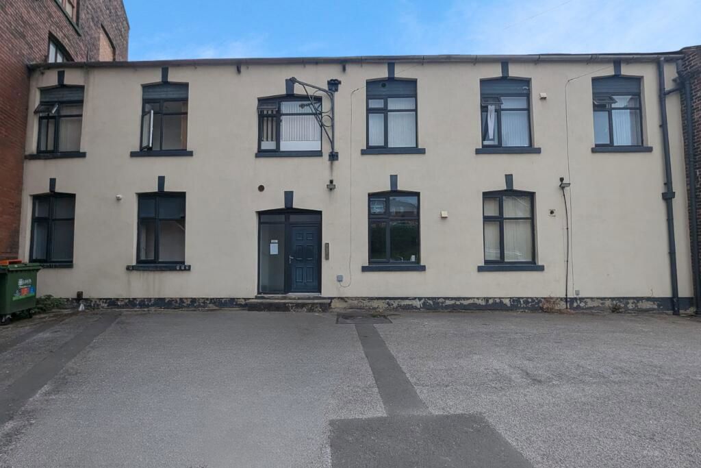 Flat 2 - Swallow Hill Works, 353 Tong Road, Leeds photo 5