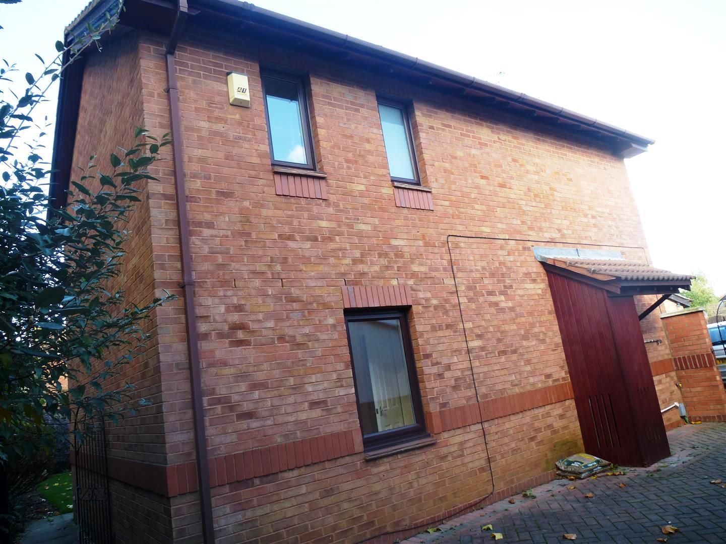 4, Peterborough photo 4