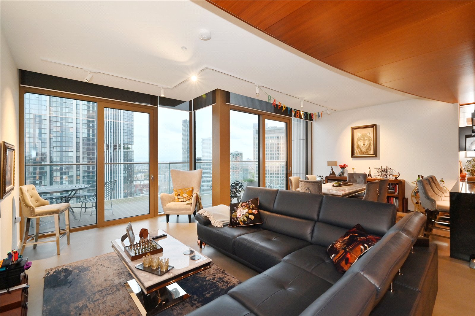 2 bedroom flat for sale 0