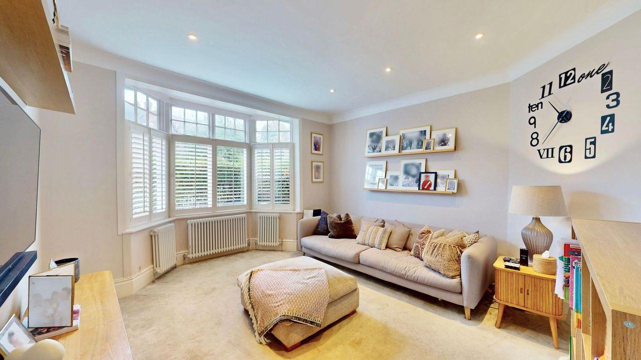 4 bedroom property for sale 0