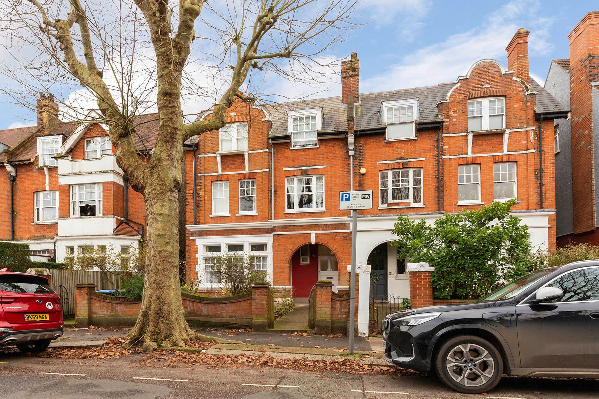 Flat 3, 40 Dartmouth Road, London photo 2