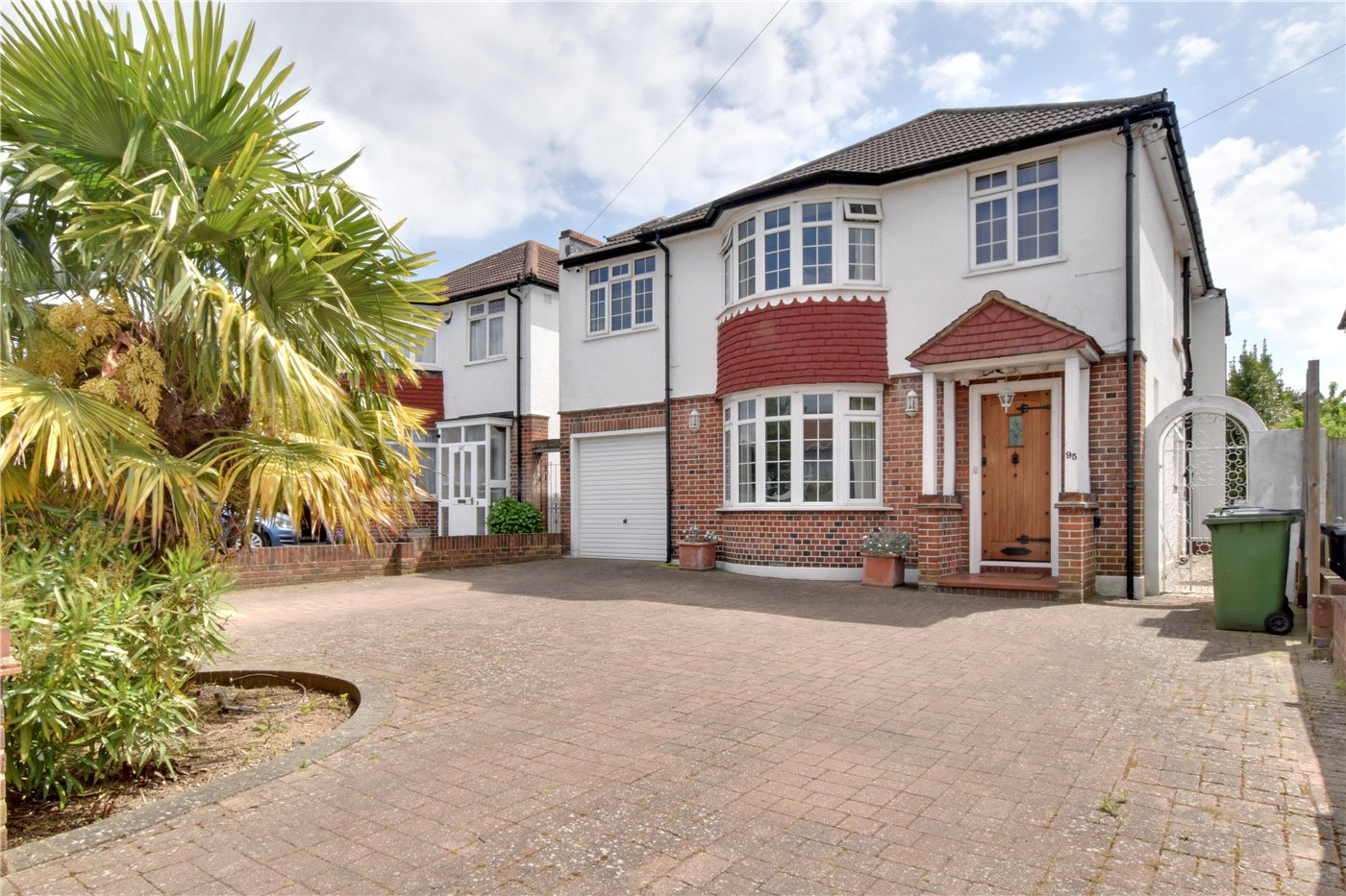 4 bedroom mews house for sale