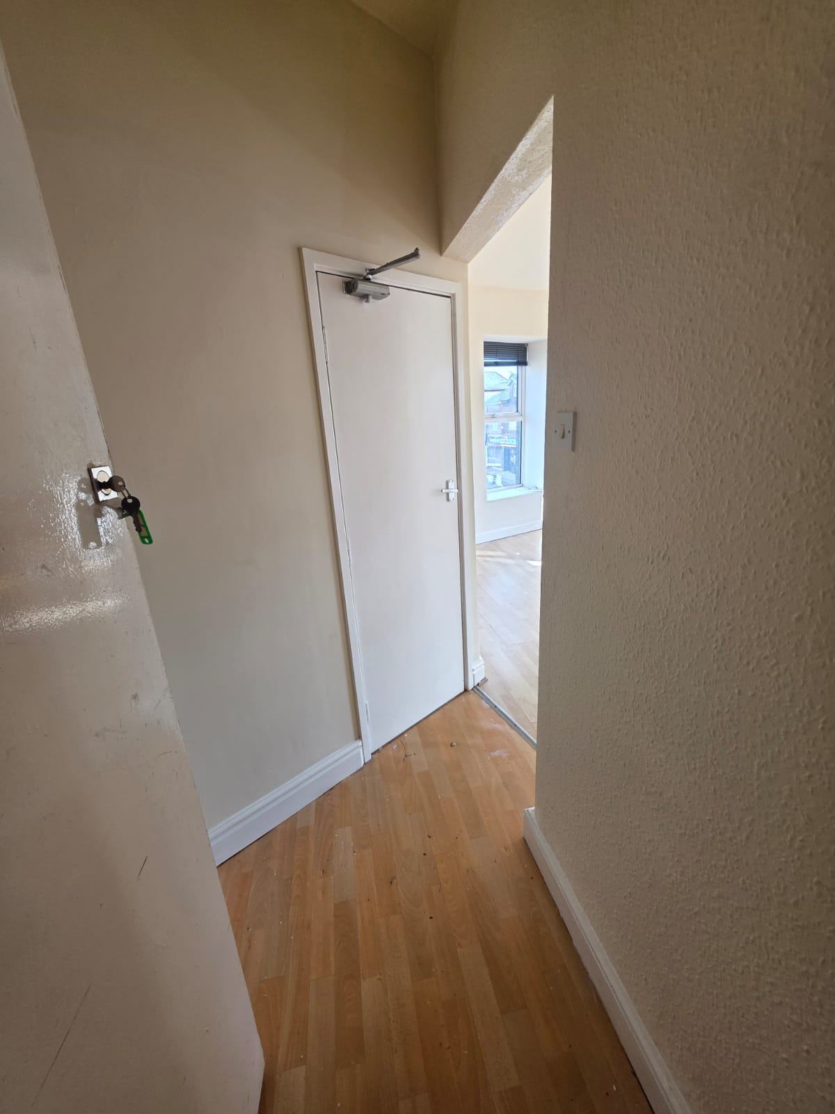 Bedsit 1, 67 , Lee Lane, Bolton photo 4
