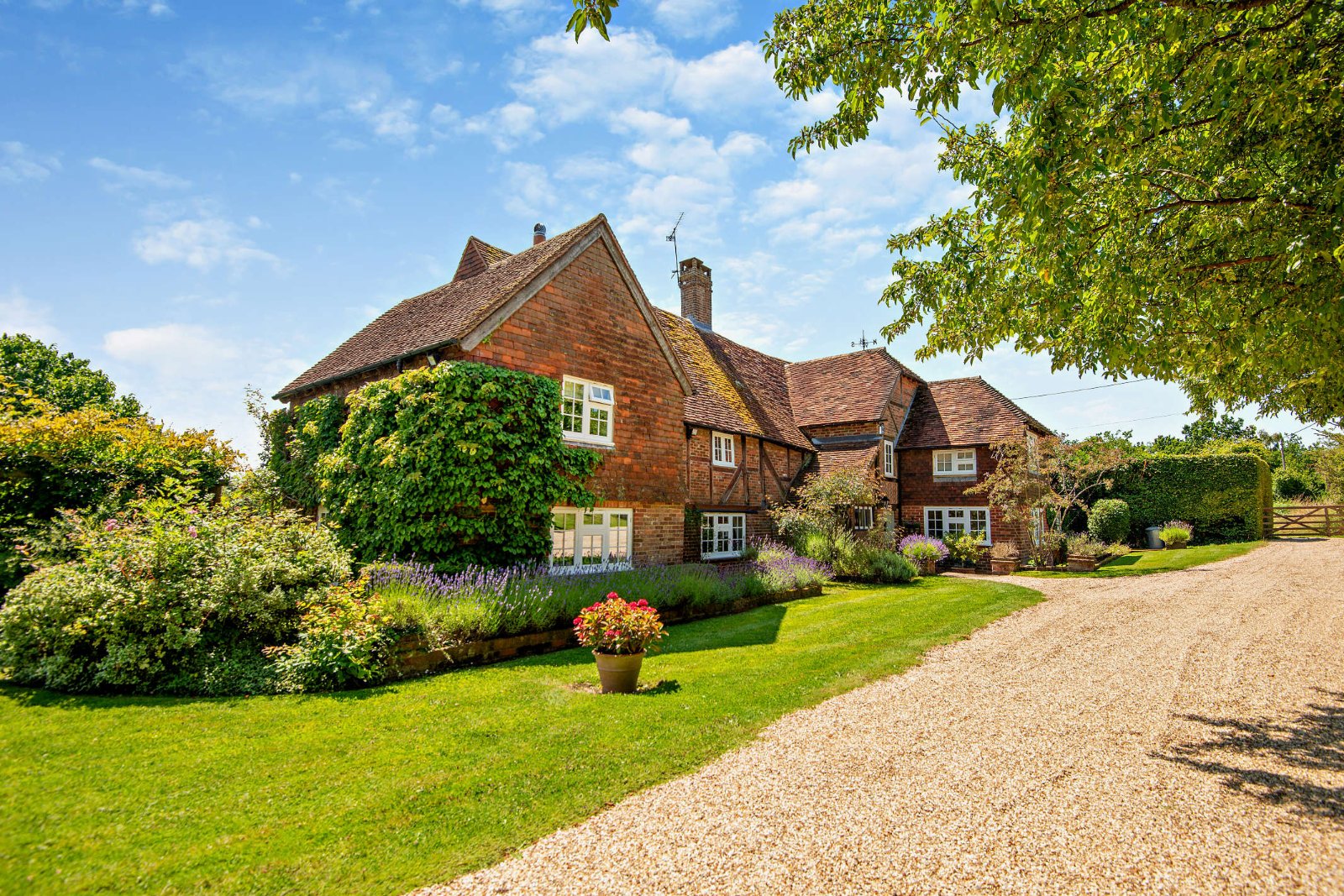 What Makes a Property Unmortgageable in the UK?