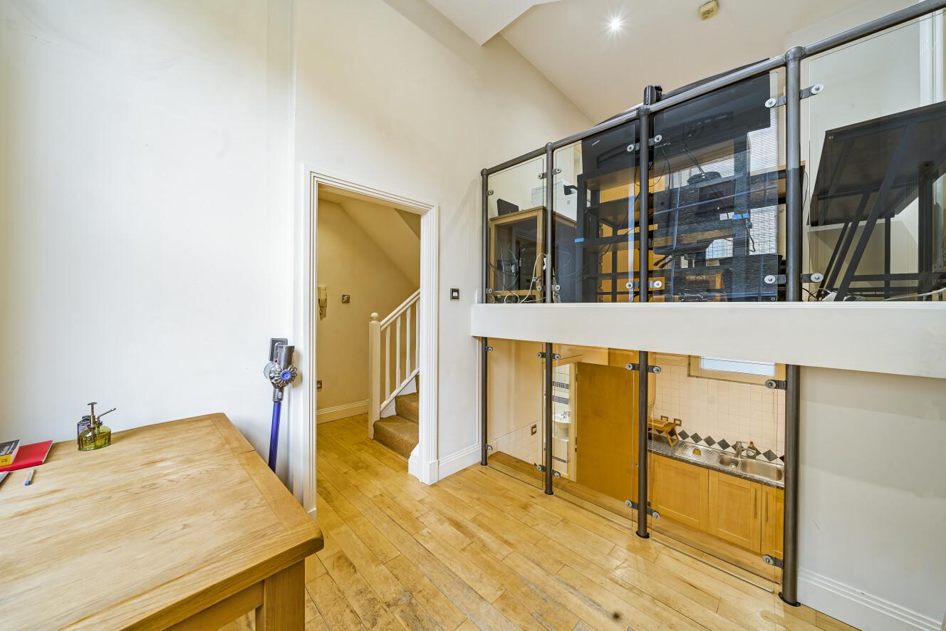 14 bedroom detached house for sale