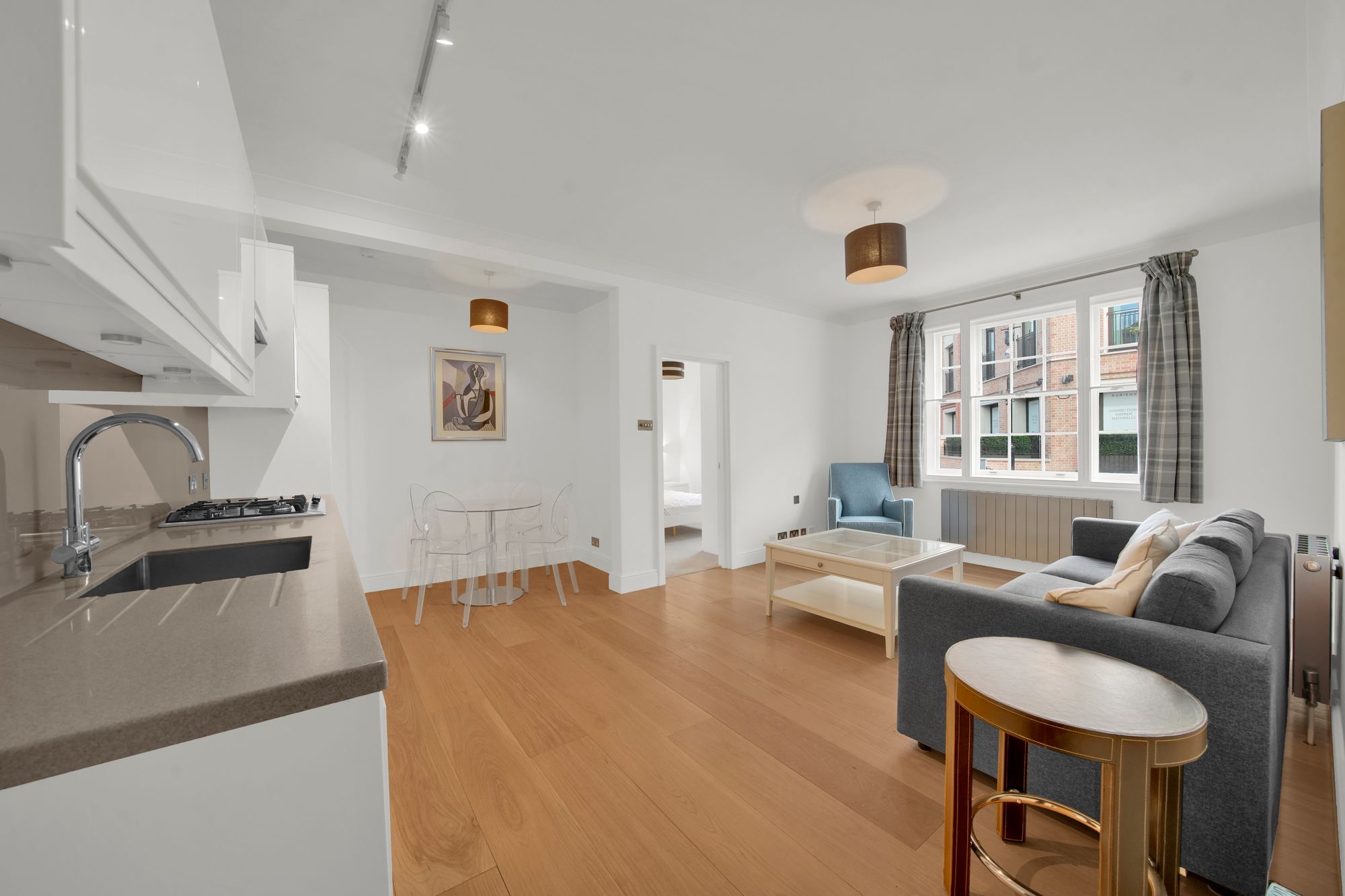 23 Dovehouse Street, London photo 2