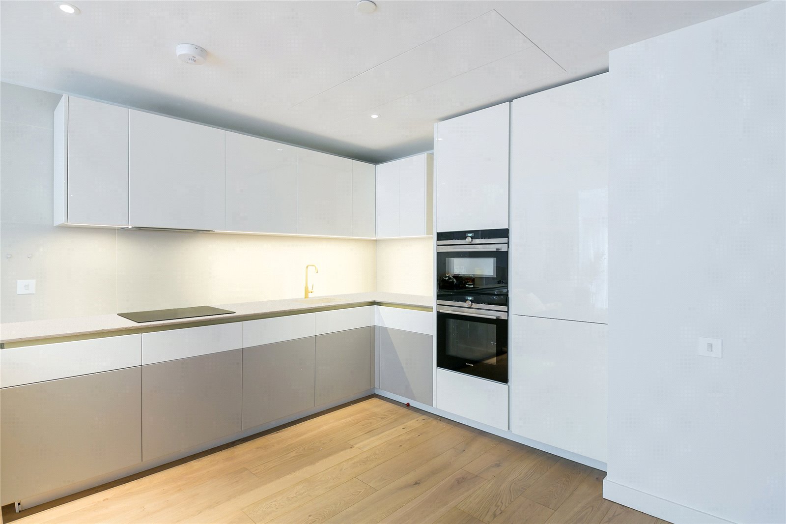 3 bedroom new flat for sale 0