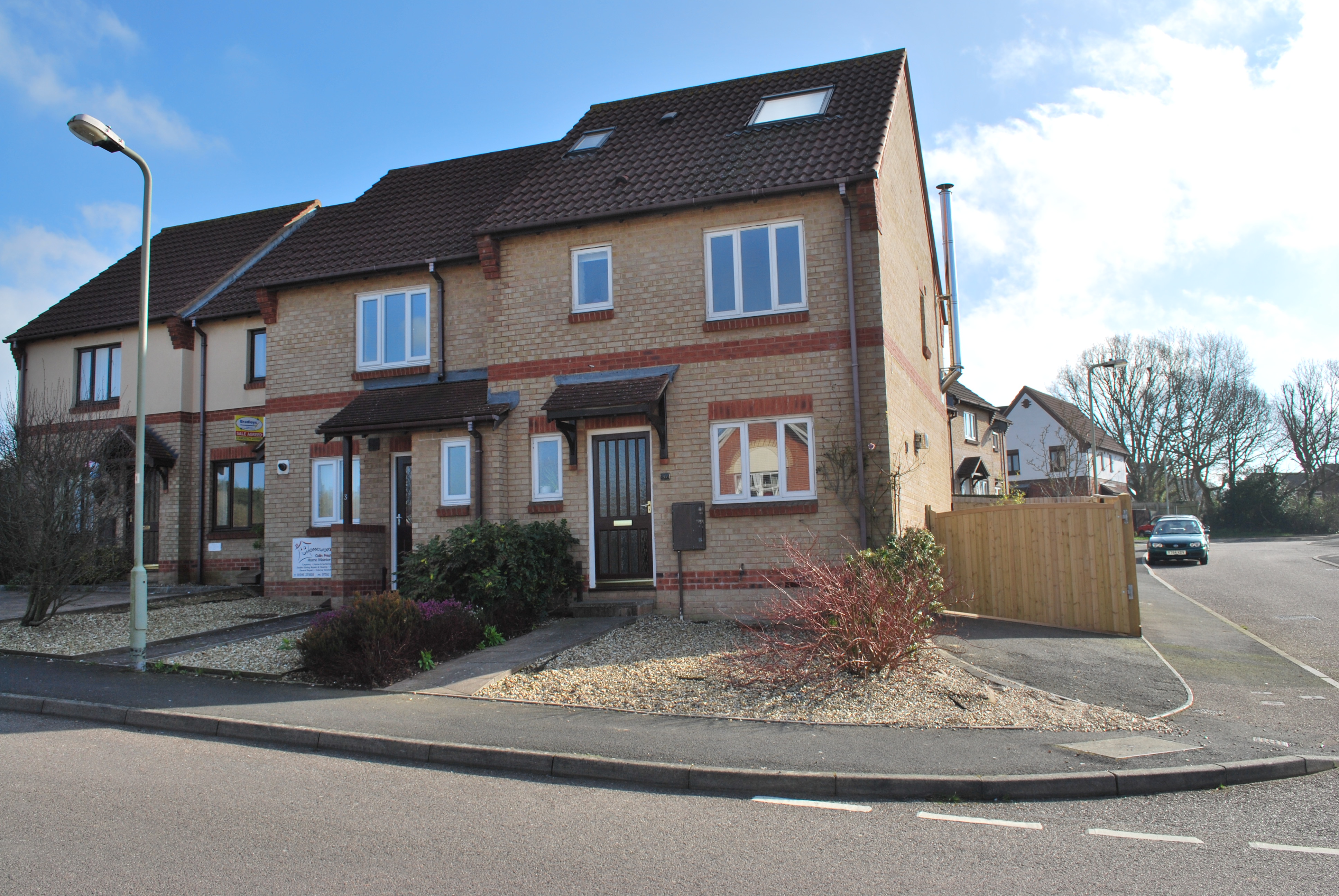 3a, Byron Way, Exmouth photo 2