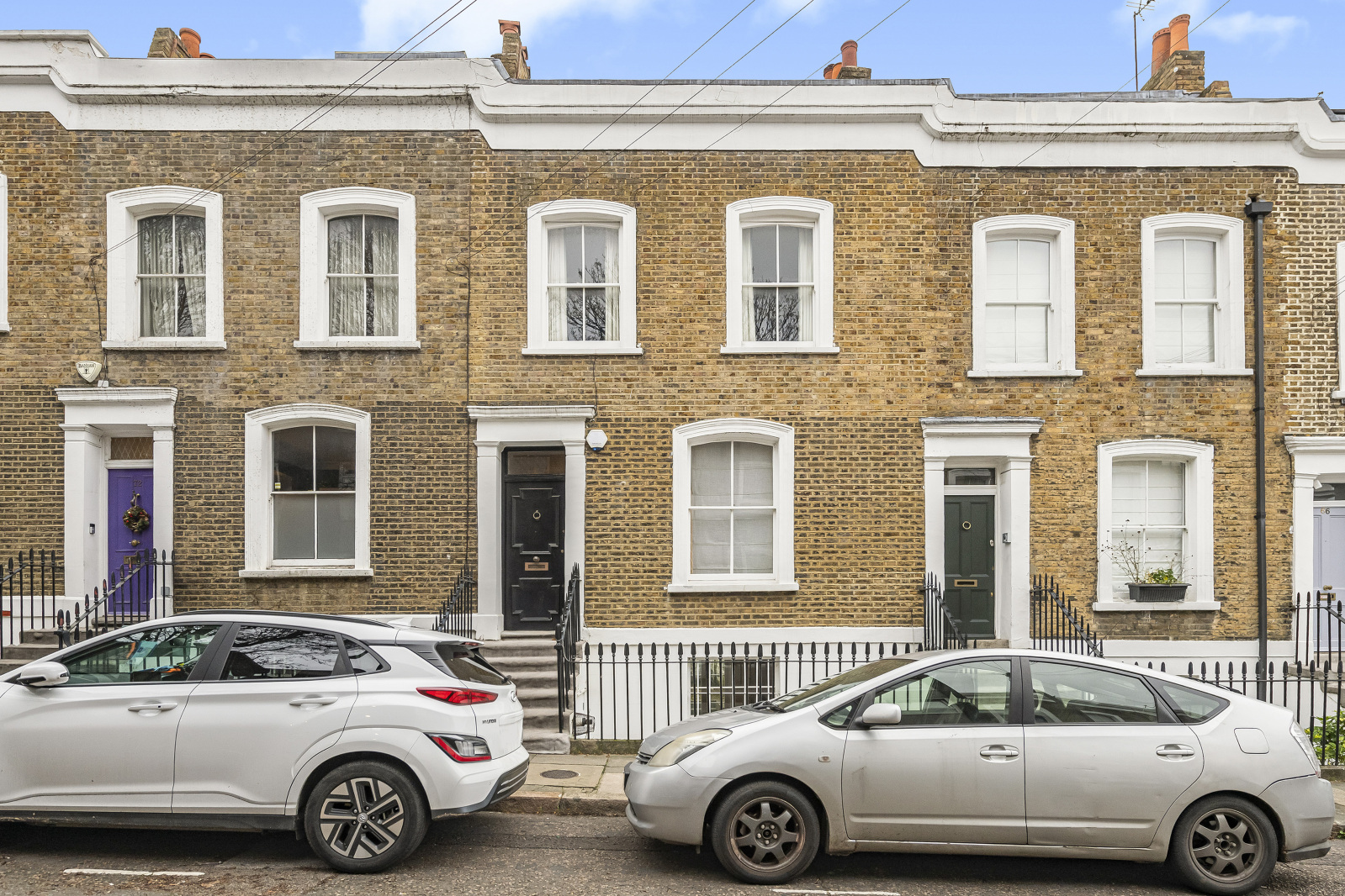 2 bedroom terraced house for sale 0