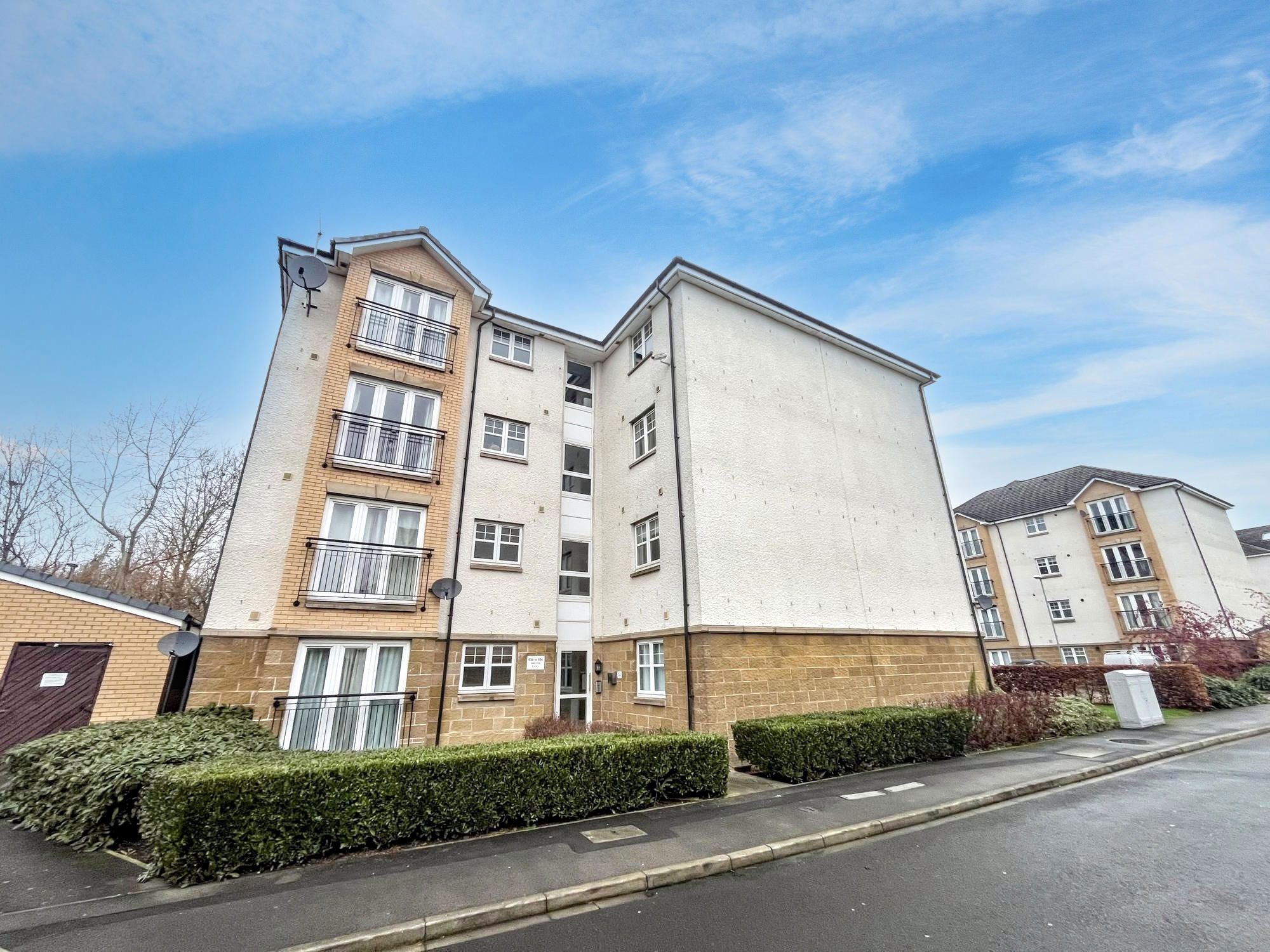 2-bed flat on 63B, Sun Gardens, Stockton-on-Tees, £45,000
