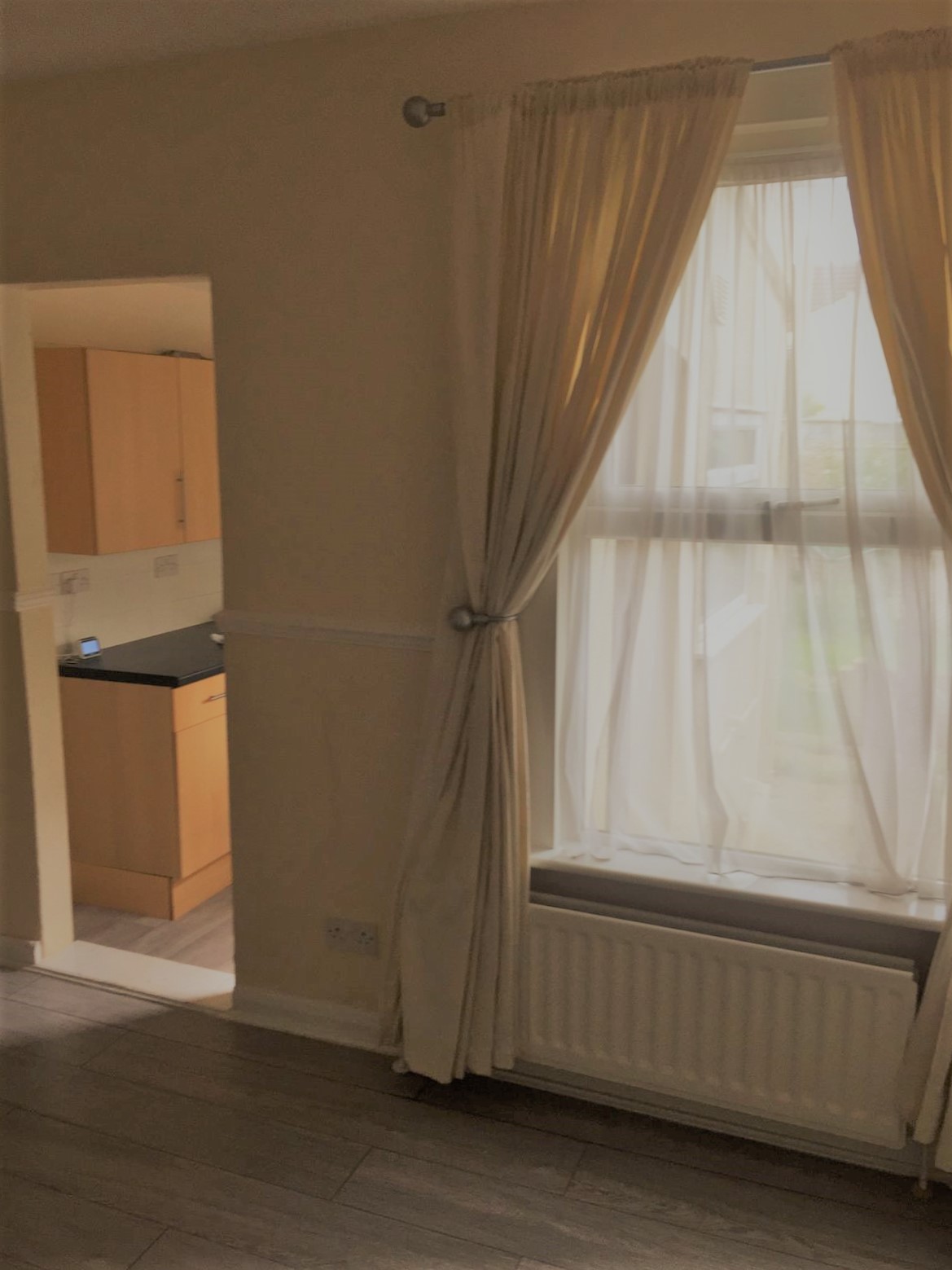 54, Edinburgh Road, Chatham photo 5
