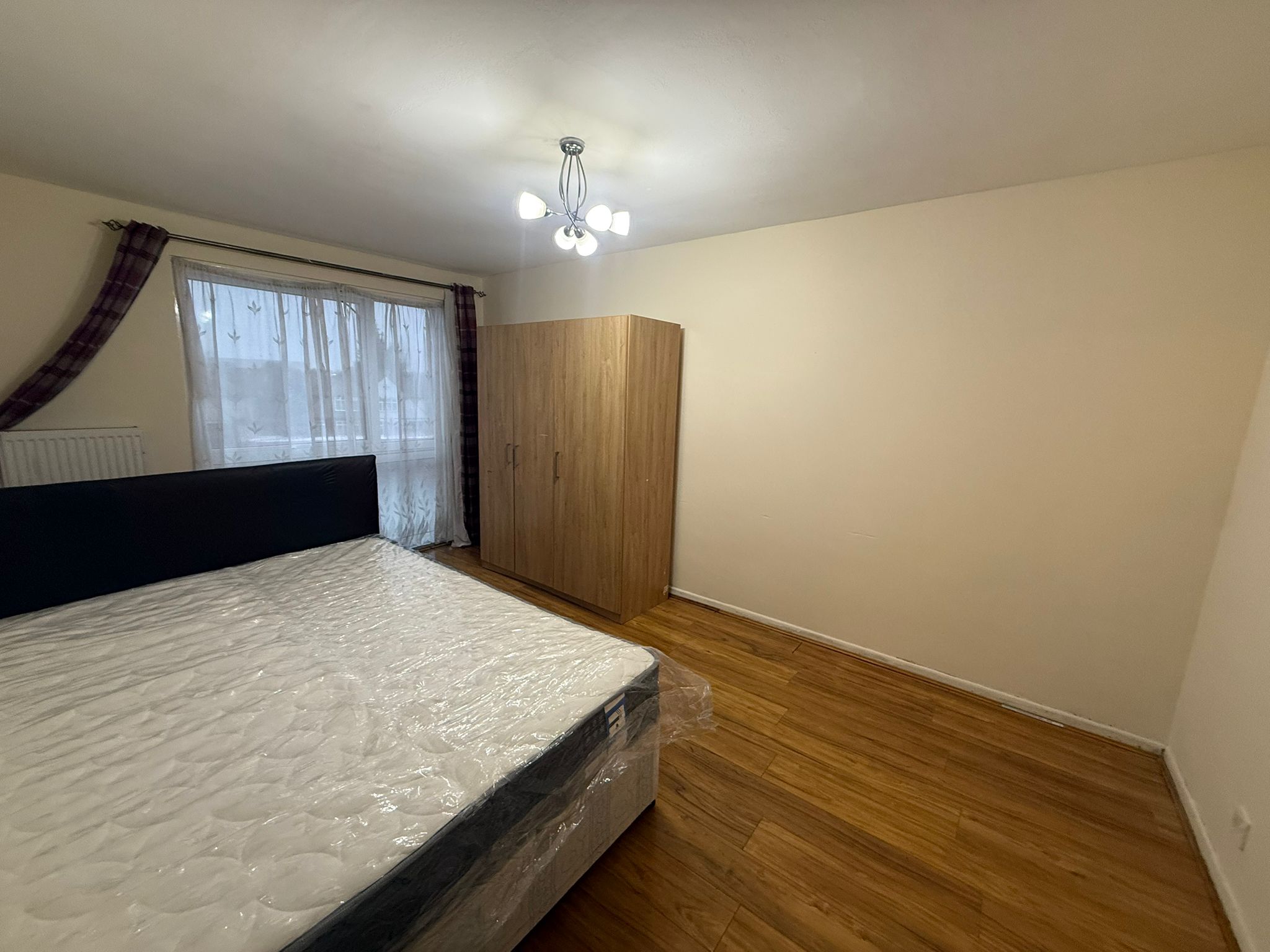 Haslemere Avenue, West Ealing photo 4
