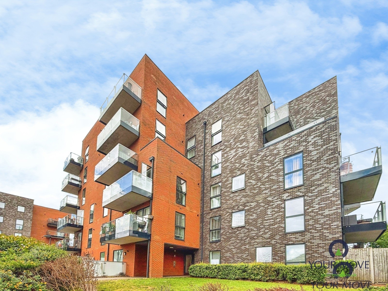 18 Bellingham Court,, Larner Road, Erith photo 5