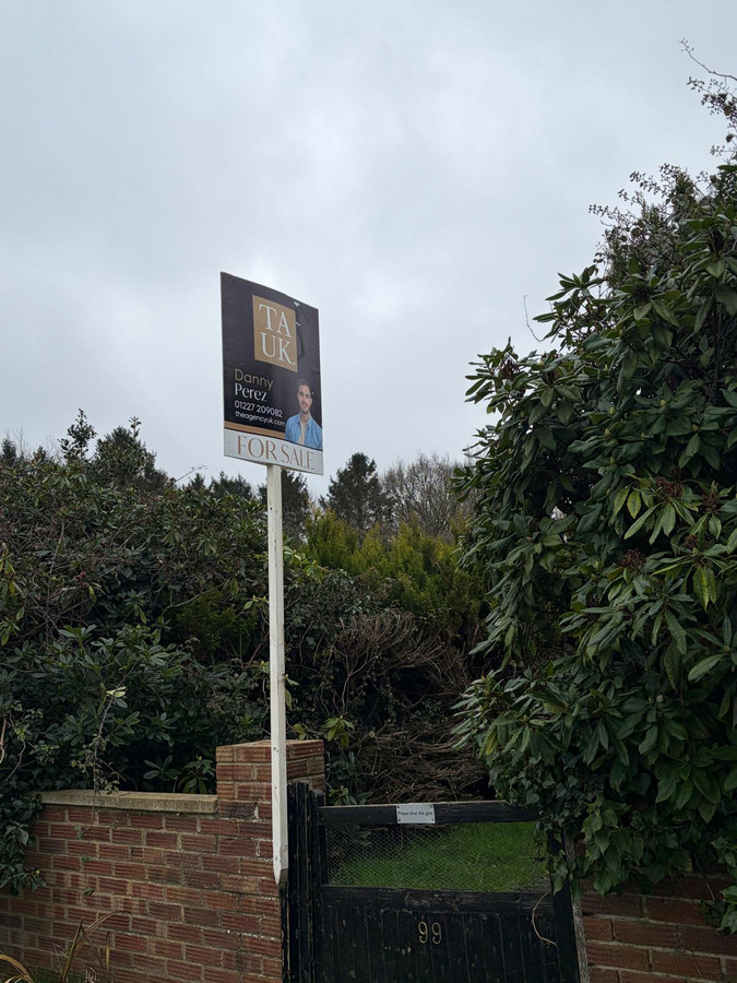 99, Sandwich Road, Canterbury photo 3