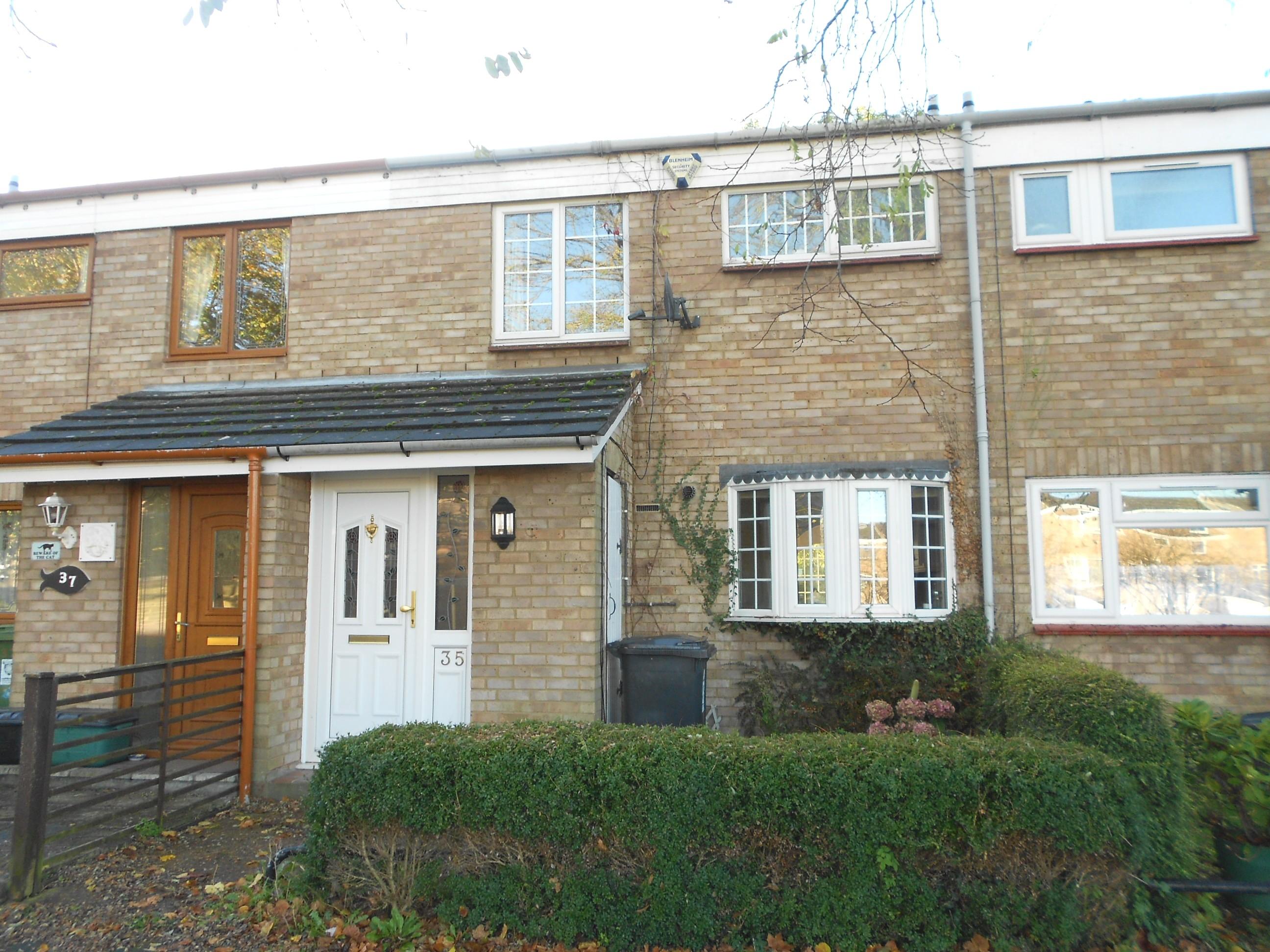 Free property report 35 Rosebery Way, Tring, HP23 5DU Chimnie