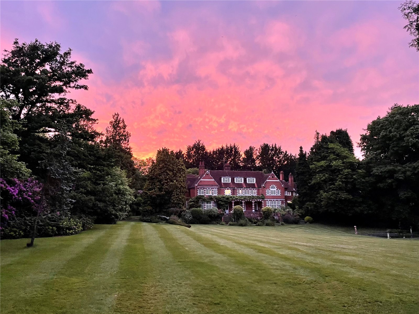 5 bedroom property for sale