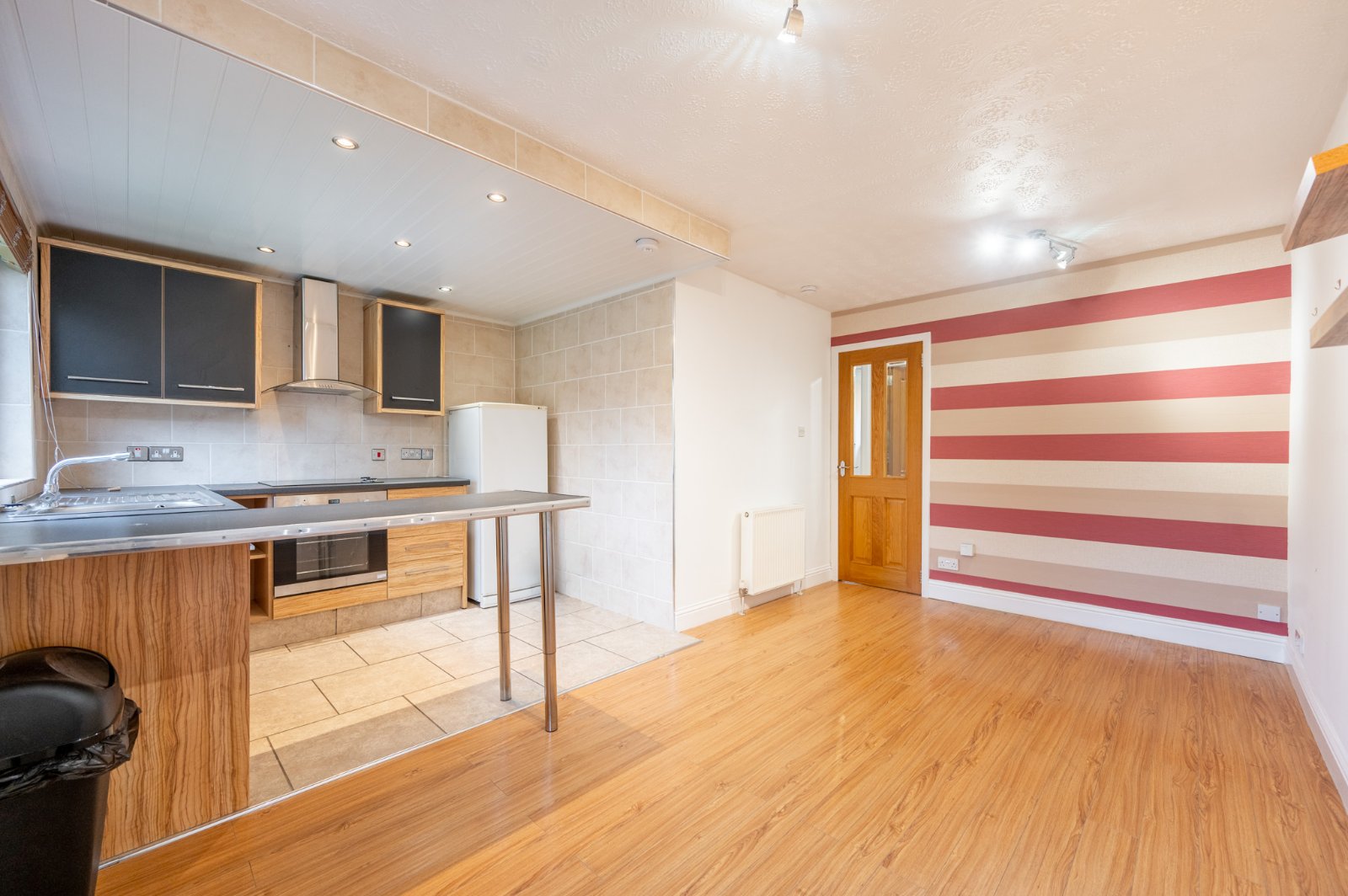 Flat 0-1, 9, Fortingall Avenue, Glasgow photo 3