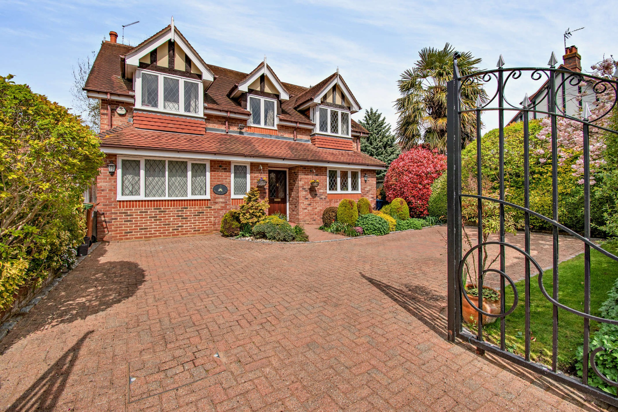 10 bedroom country house for sale in Haywards Heath