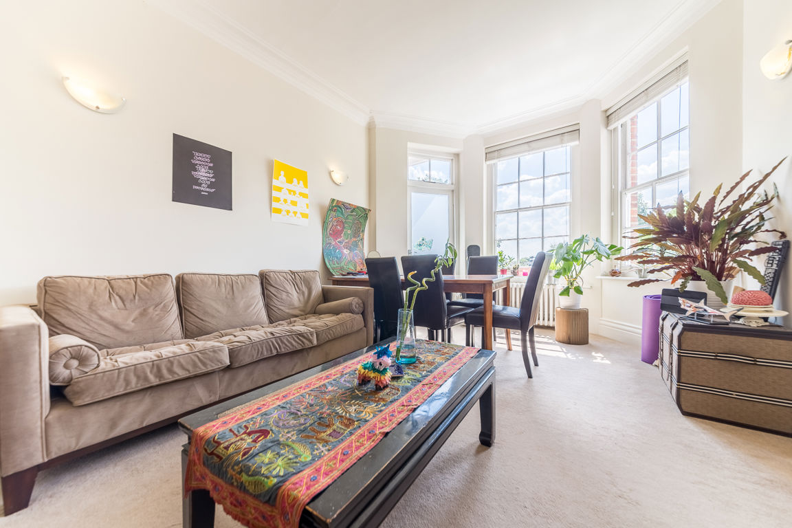 Flat 10, Mapesbury Court, 59-61, Shoot Up Hill, London photo 2
