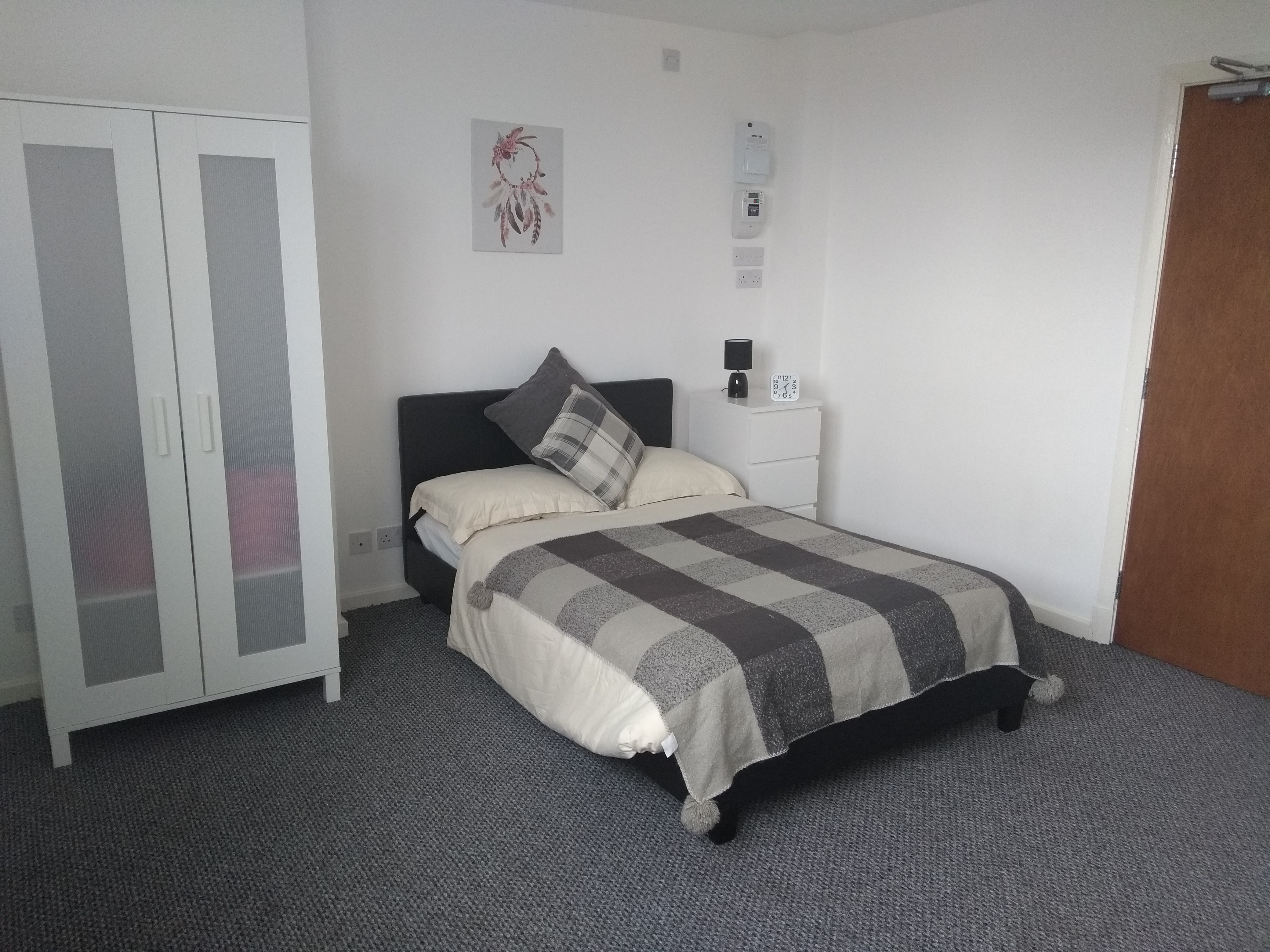 26a, Wolverhampton photo 3