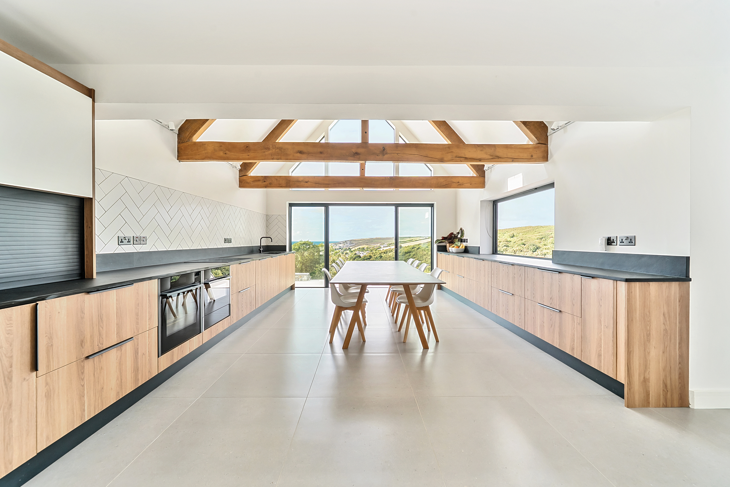 6 bedroom semi-detached house for sale 0