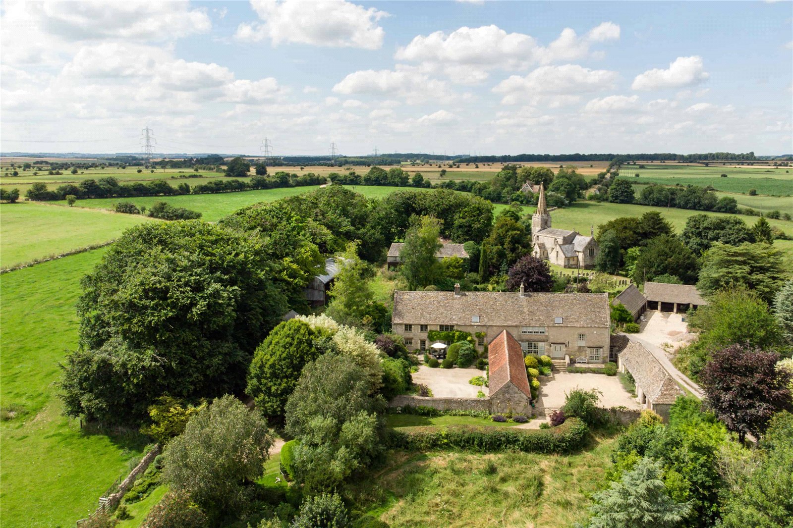 5 bedroom country house for sale 0