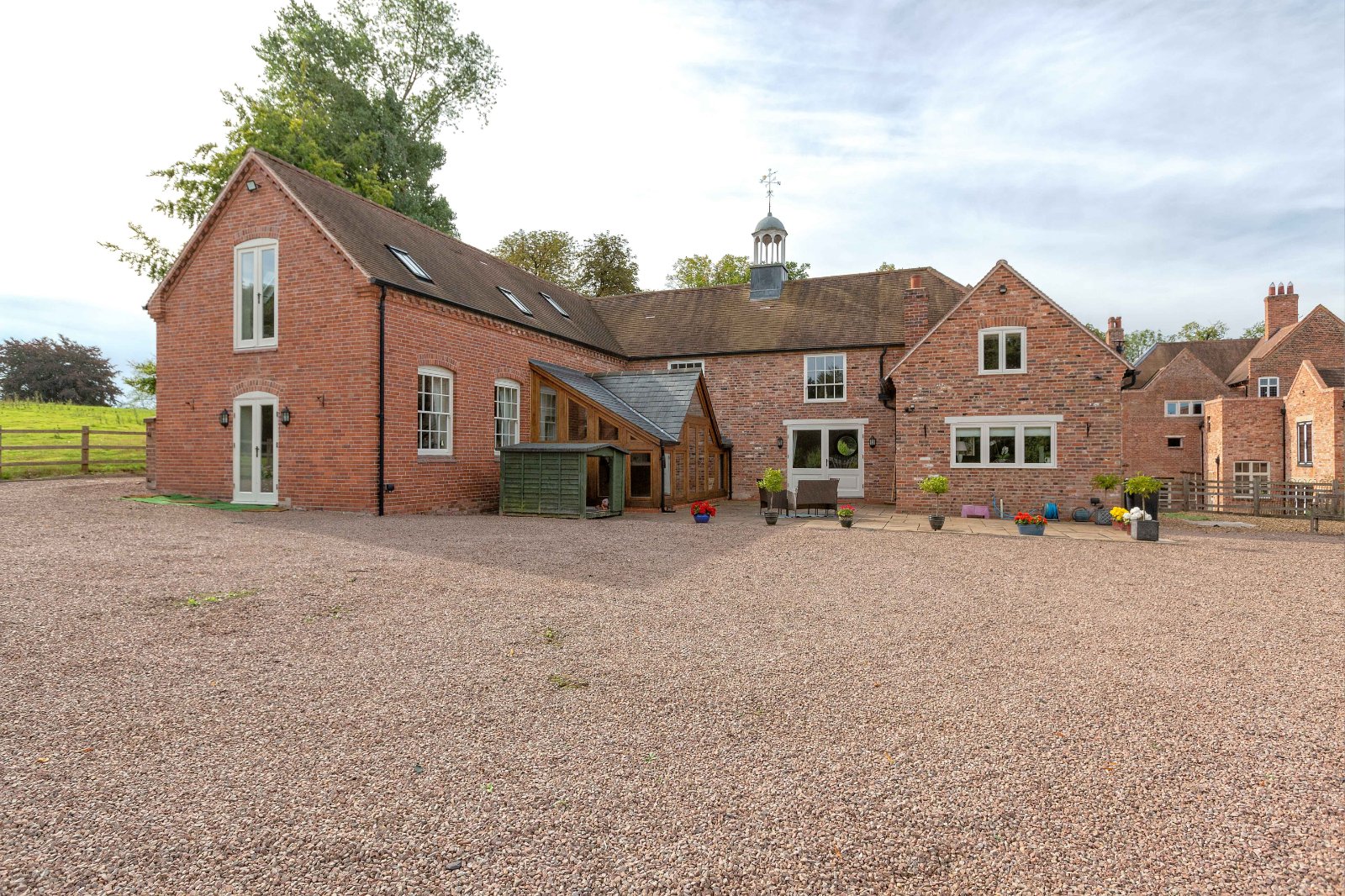 Photos of Stone, Kidderminster, Worcestershire DY10 62603254