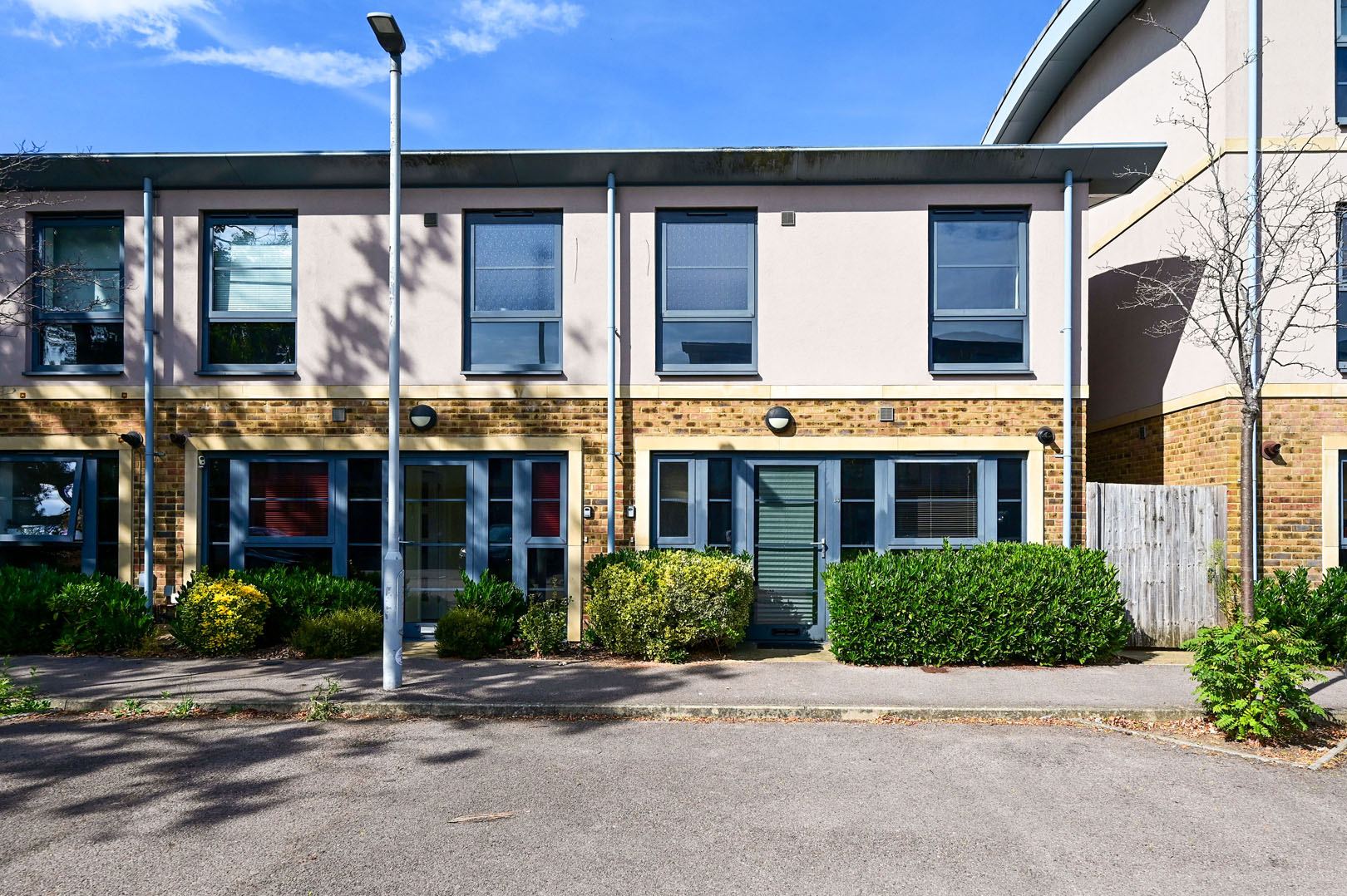 14, Pond Road, Farnborough photo 2