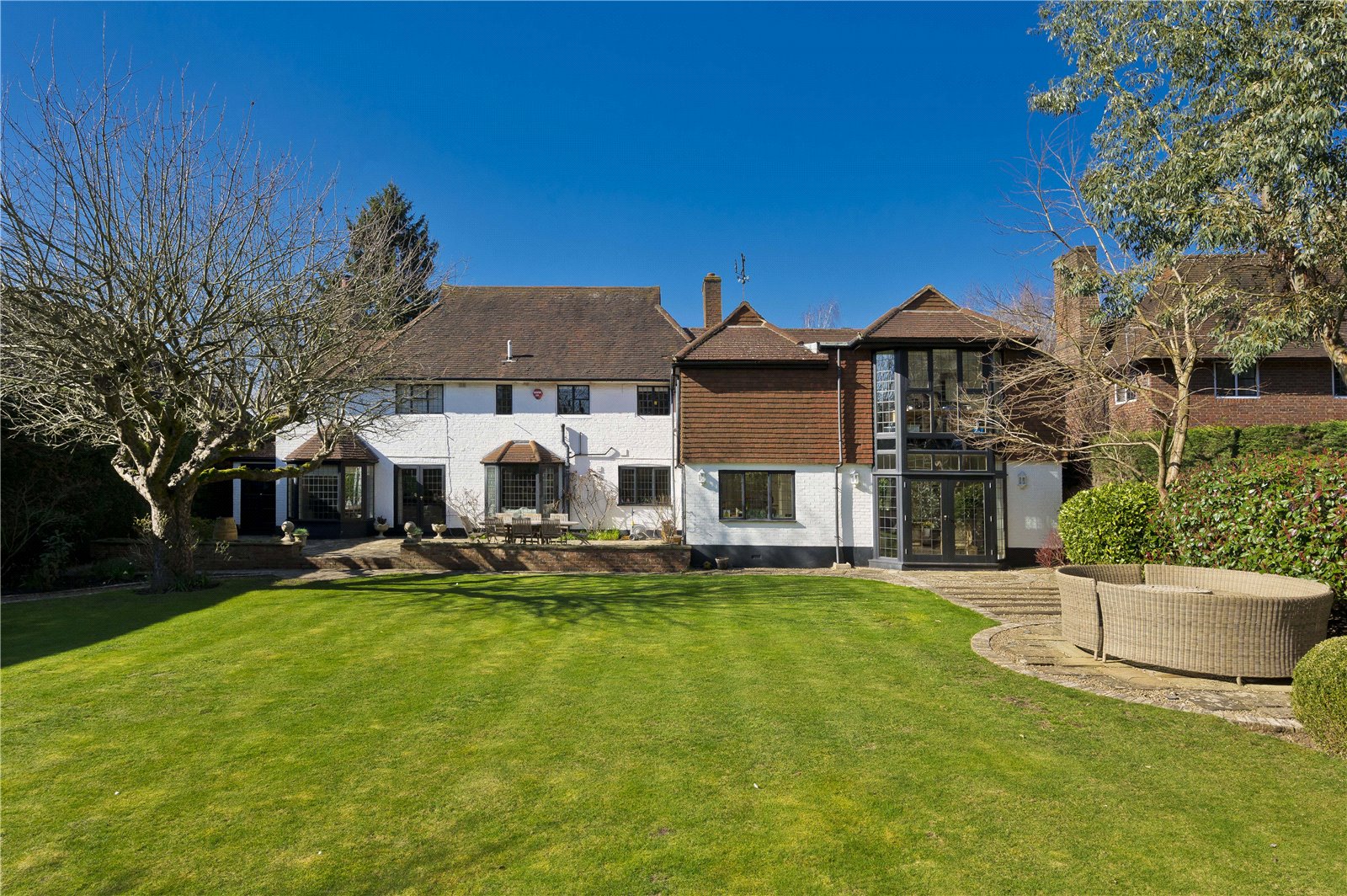 5 bedroom detached house for sale in Claremont Drive, Esher, Surrey KT10
