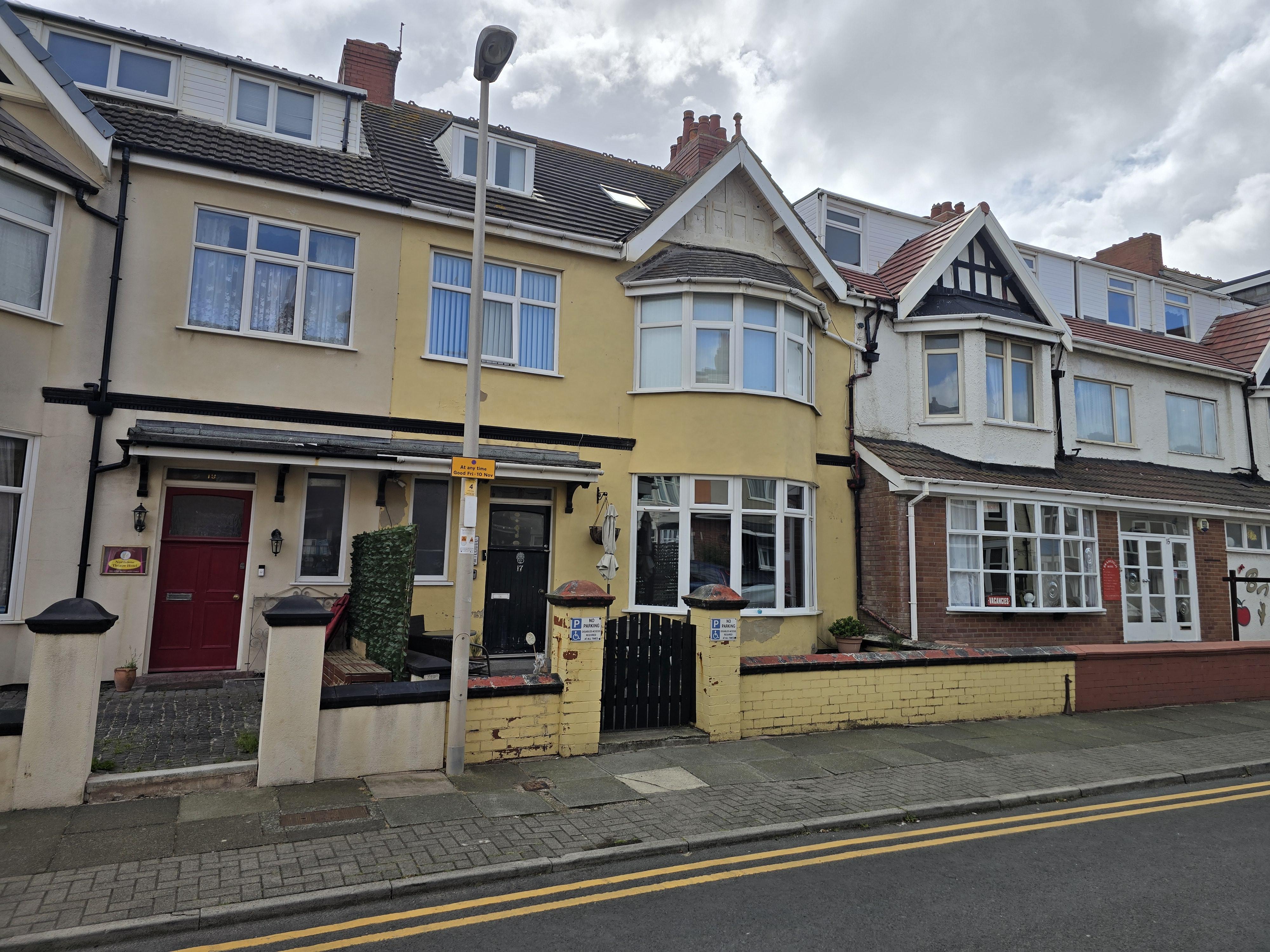 Flats 1 - 5, 17, Gynn Avenue, Blackpool photo 5
