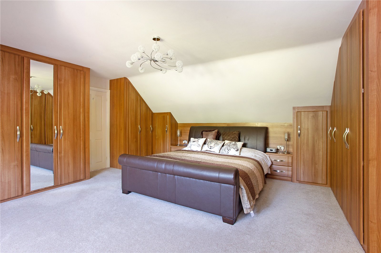 Photos of Willis Lane, Four Marks, Alton, Hampshire GU34 64946781