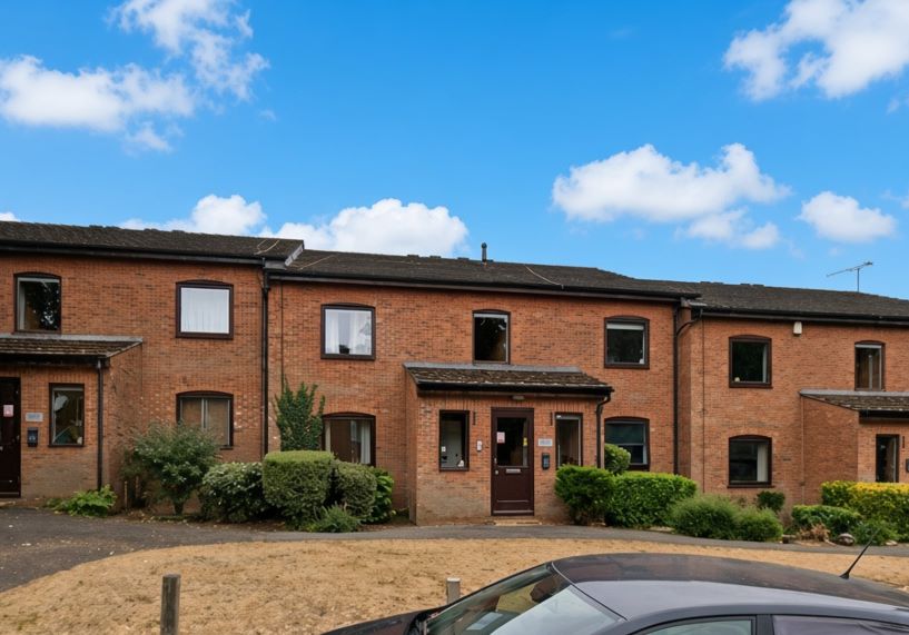 Pauls Lane, Hoddesdon photo 2