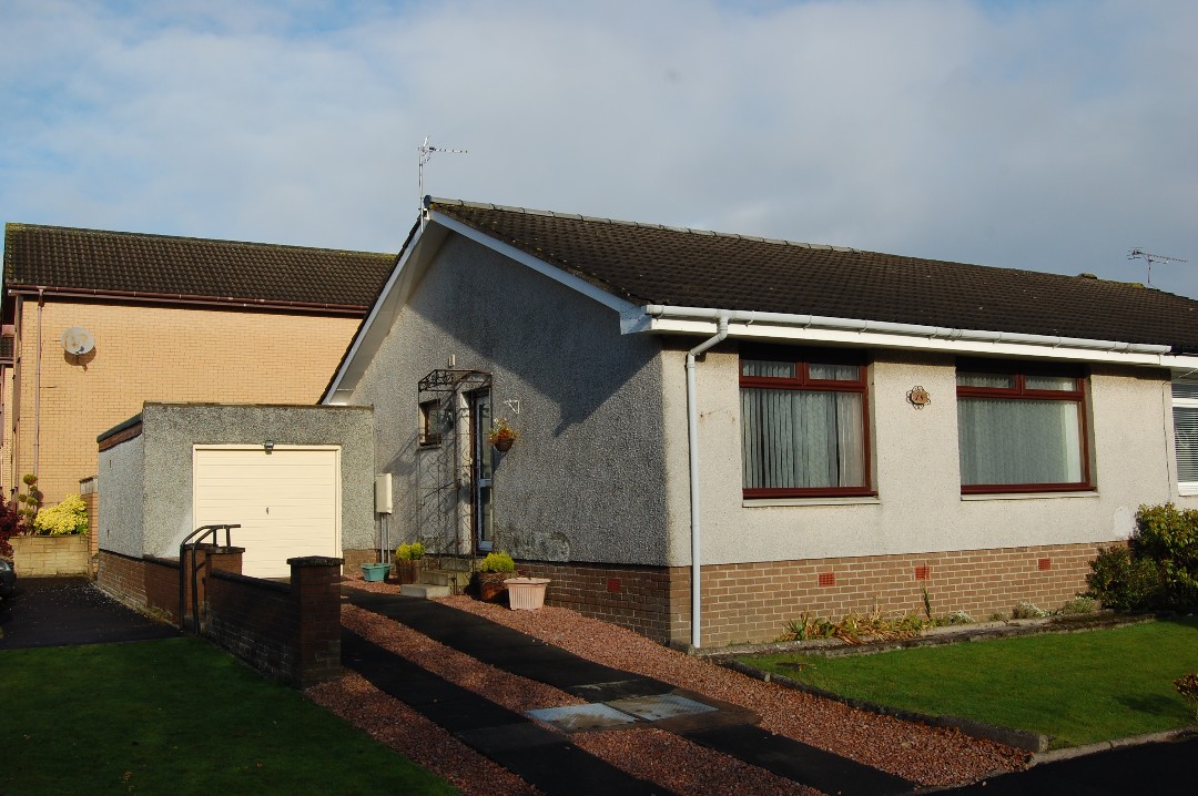 Free property report 18 Nicolton Avenue, Brightons, FK2 0TP Chimnie