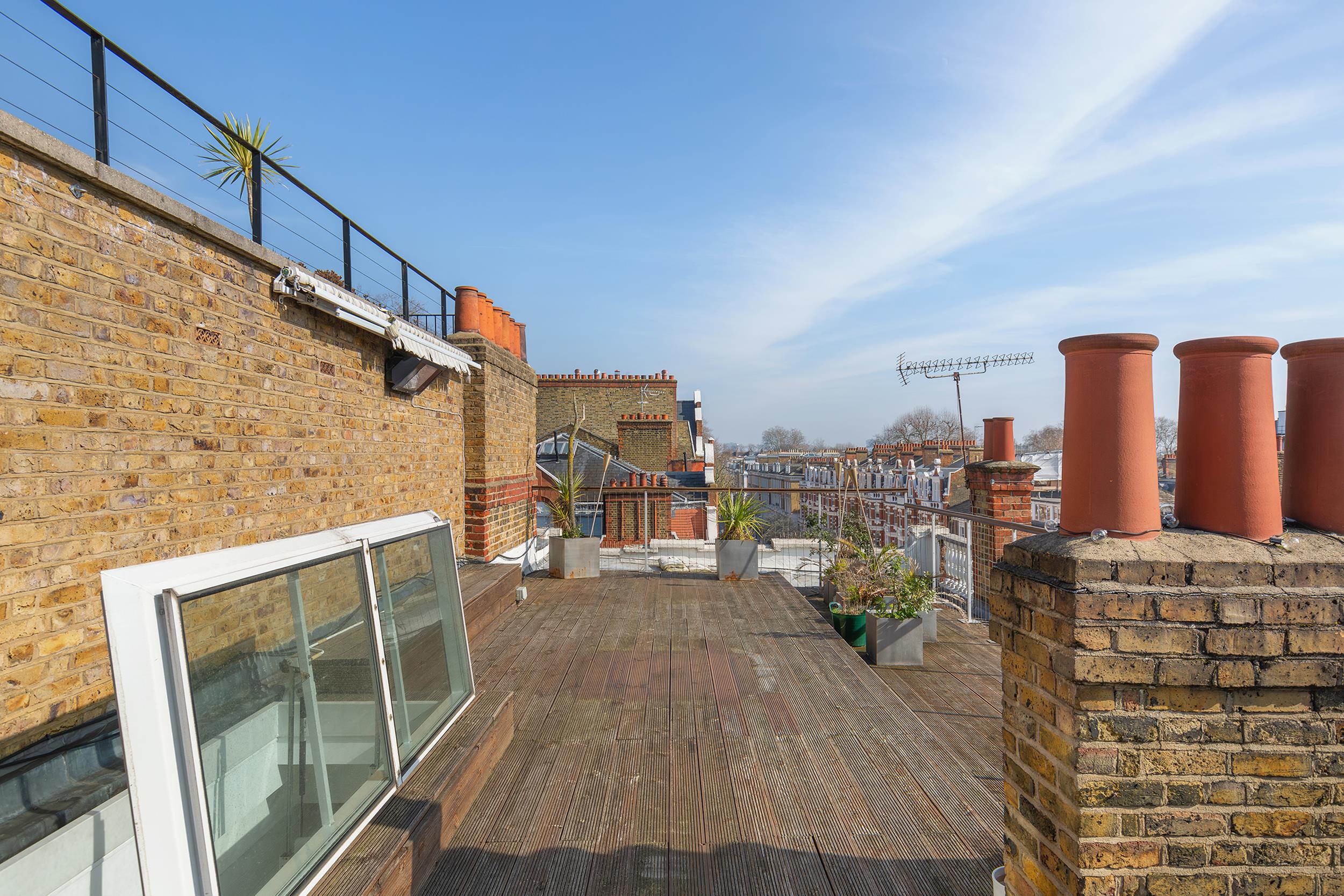 2 bedroom flat for sale 0