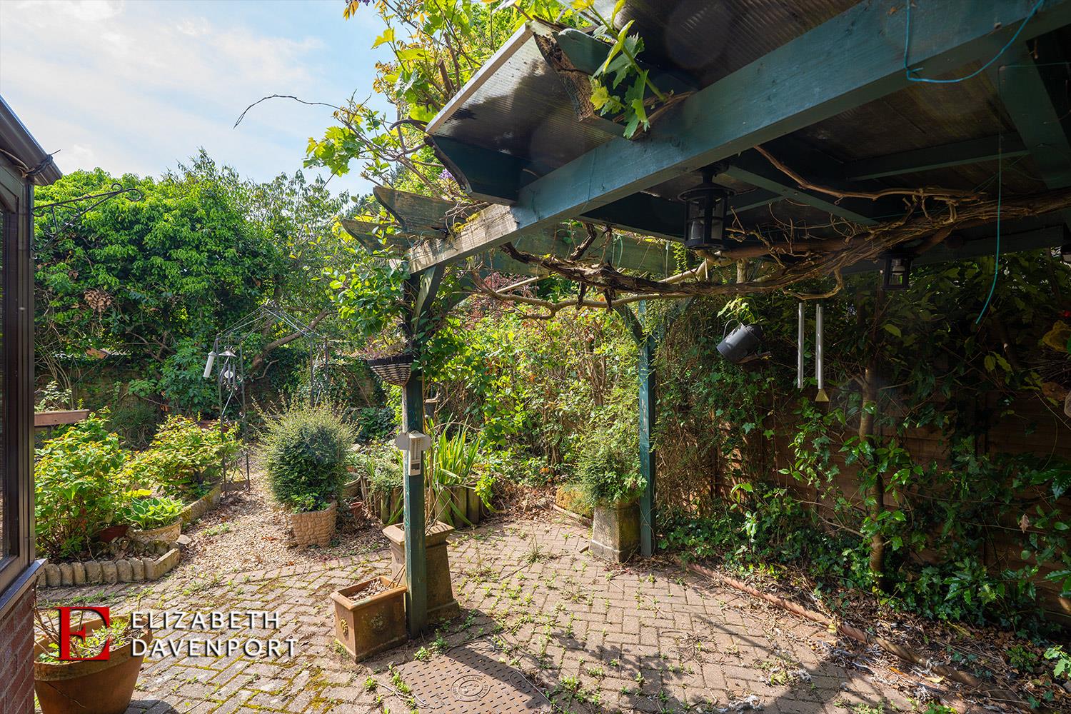 Photos of Birches Lane, Kenilworth CV8 67434916 PrimeLocation