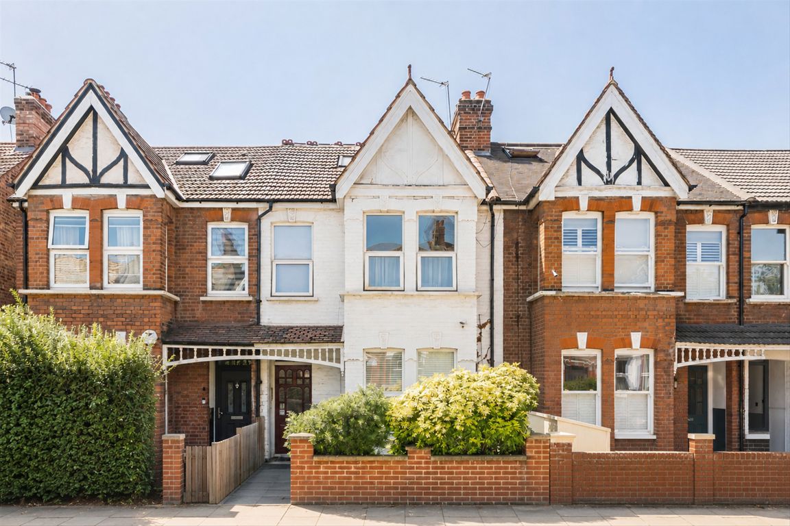 162B, Windmill Road, Brentford photo 2