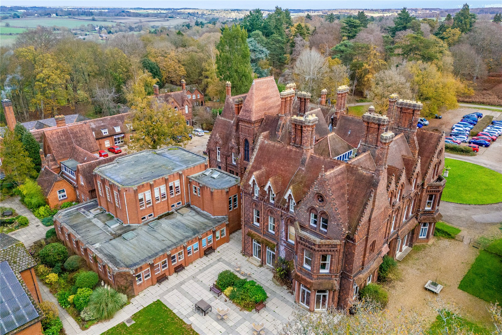 detached house for sale 0